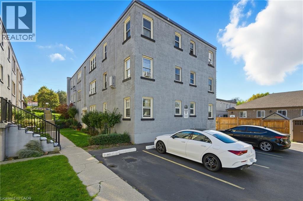 1755 King Street E Unit# 9, Hamilton, Ontario  L8K 1V6 - Photo 4 - 40780544