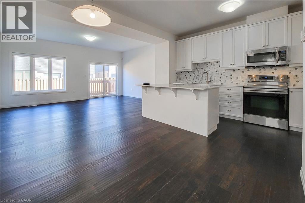 30 Times Square Boulevard Unit# 7, Stoney Creek, Ontario  L8J 0M1 - Photo 7 - 40811920