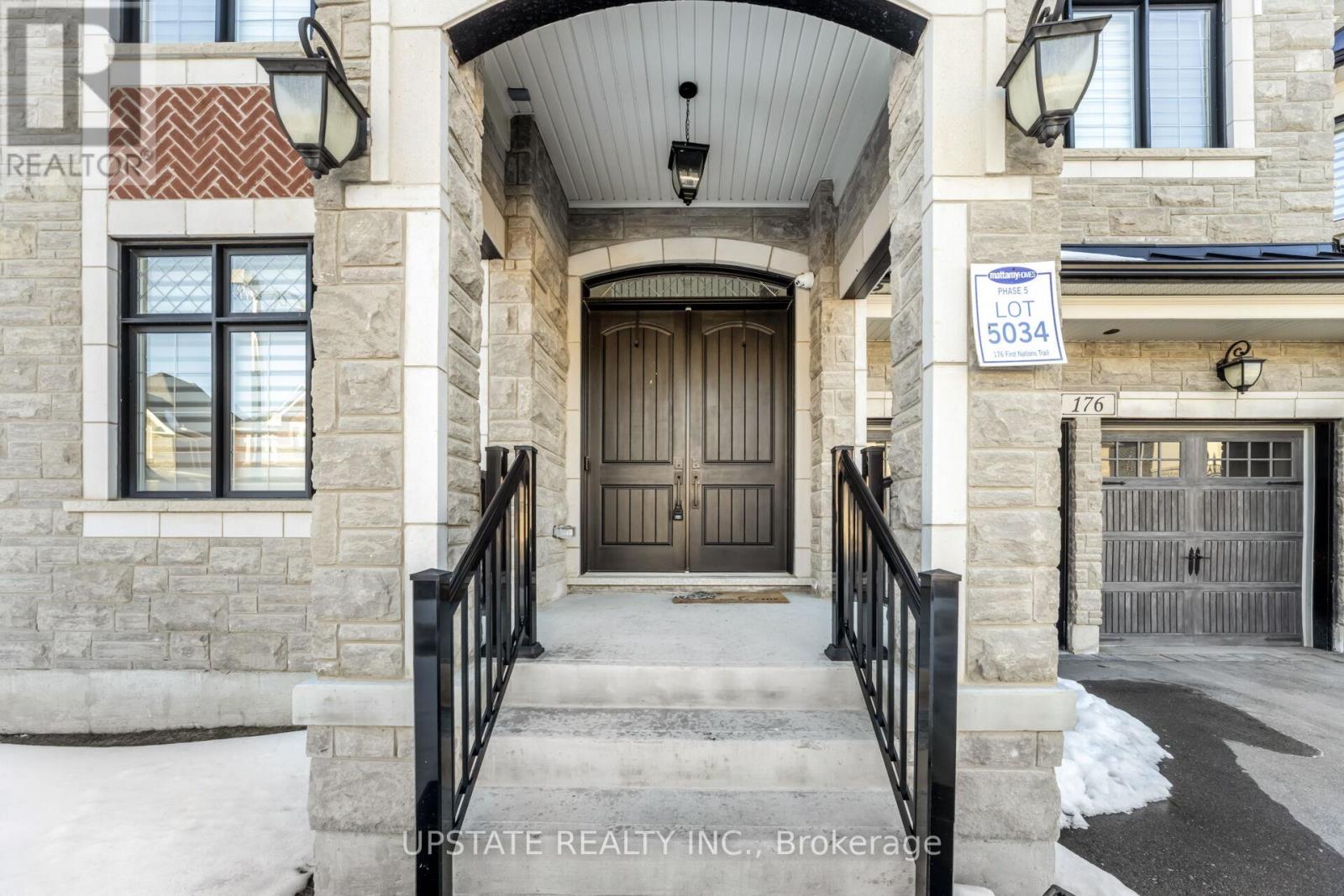 176 First Nations Trail, Vaughan (Kleinburg), Ontario  L4H 4W6 - Photo 3 - N12854670