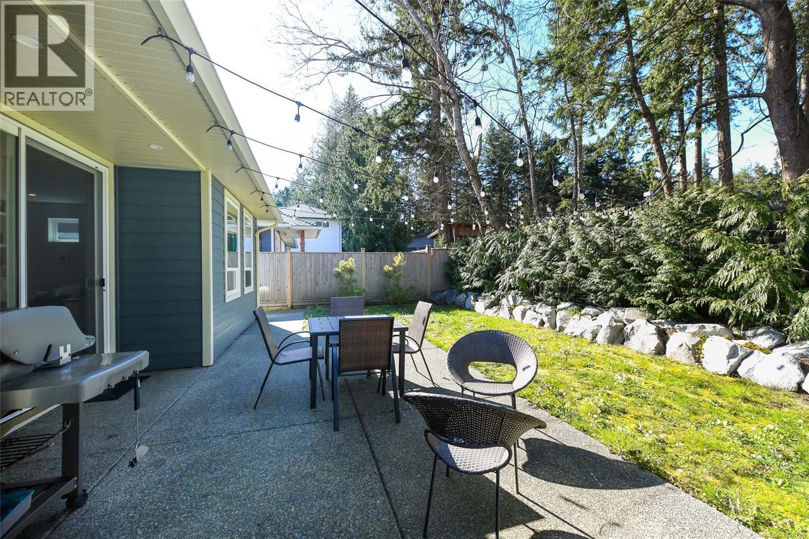 259 Forester Ave, Comox, British Columbia  V9M 0C2 - Photo 39 - 1028726