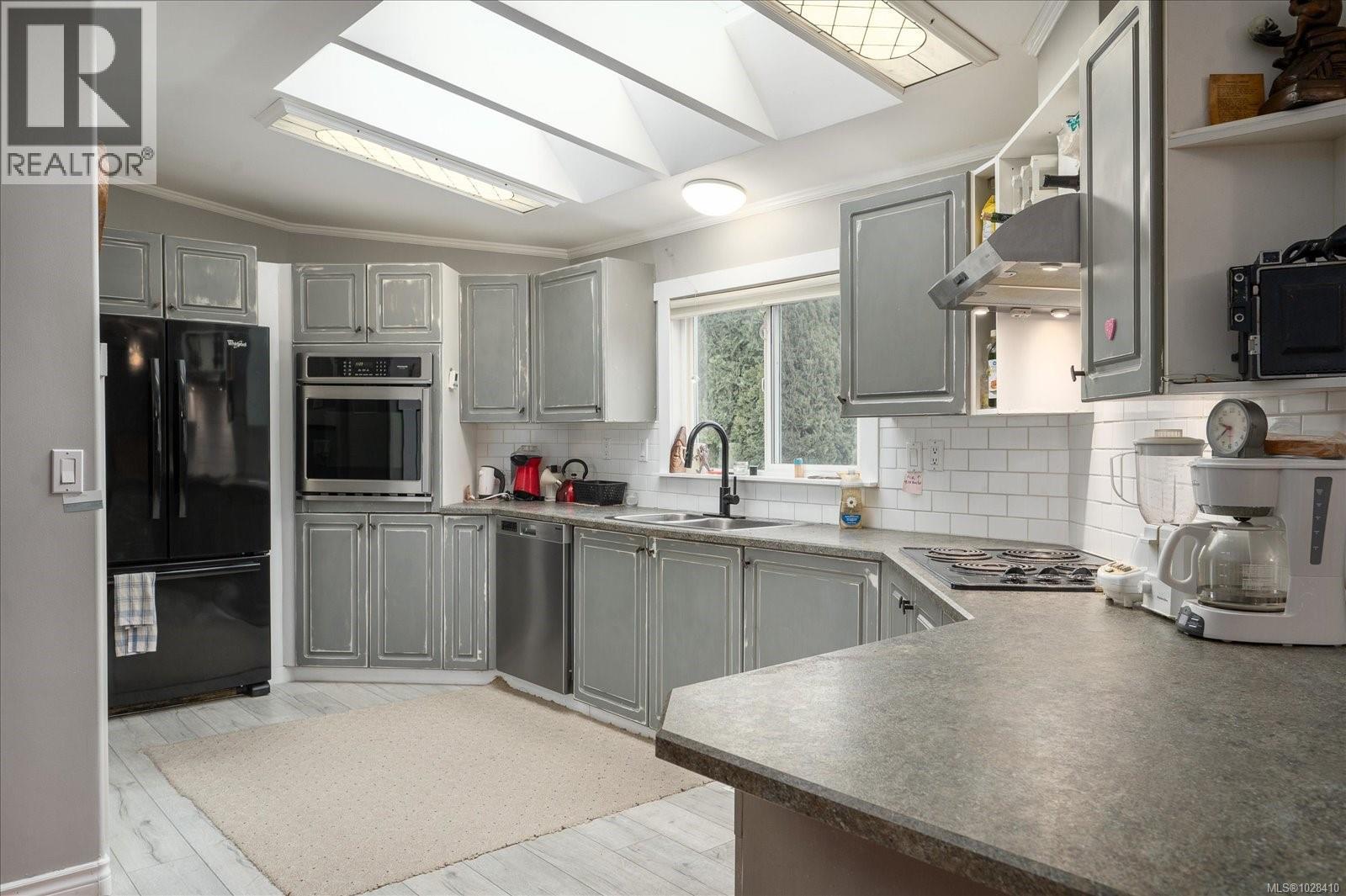 3900 Merlin St, Nanaimo, British Columbia  V9T 6B9 - Photo 4 - 1028410
