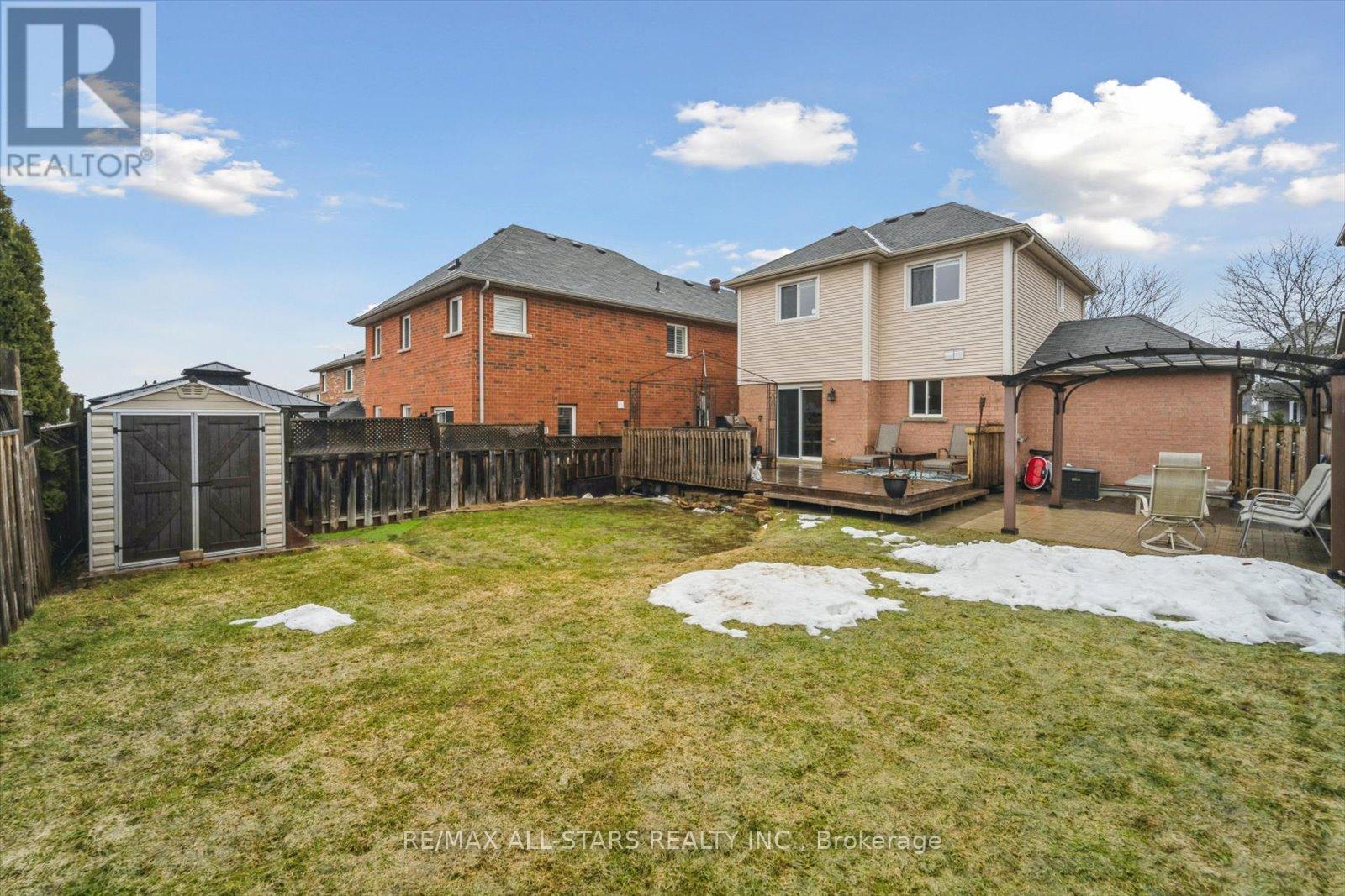 62 Reddenhurst Crescent, Georgina, Ontario  L4P 4G2 - Photo 43 - N12877386