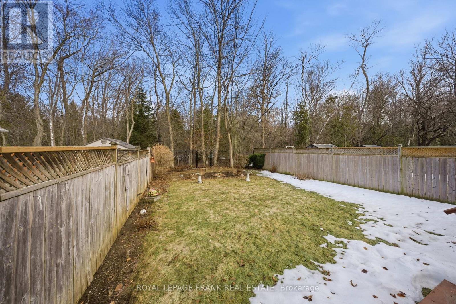 85 Gateway Court E, Whitby, Ontario  L1R 3M8 - Photo 45 - E12877914