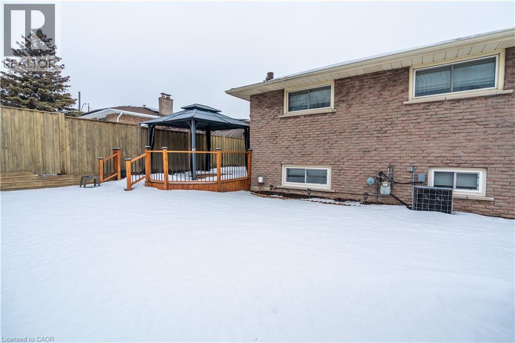 19 Valery Court, Hamilton, Ontario  L9C 2W2 - Photo 47 - 40806113