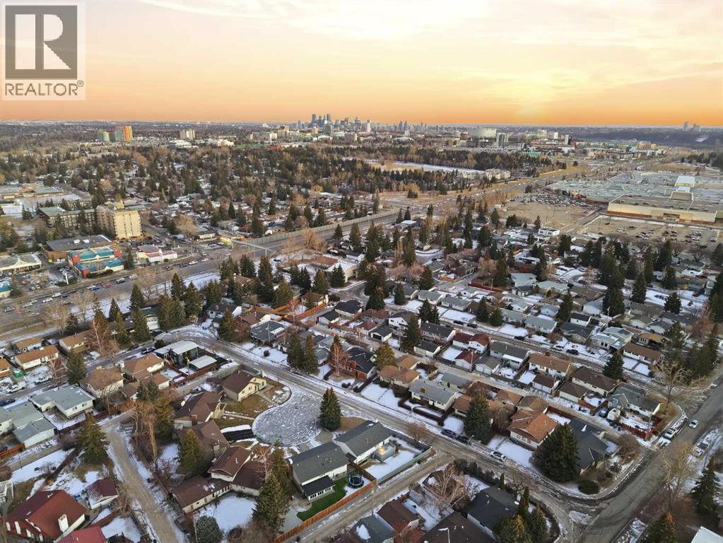 4904 Valiant Drive Nw, Calgary, Alberta  T3A 1X2 - Photo 44 - A2291078