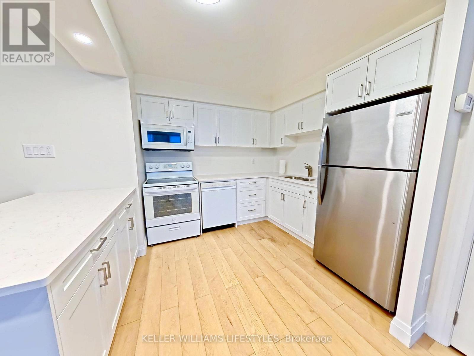 208 - 695 Richmond Street, London East, Ontario  N6A 5M8 - Photo 5 - X12877960