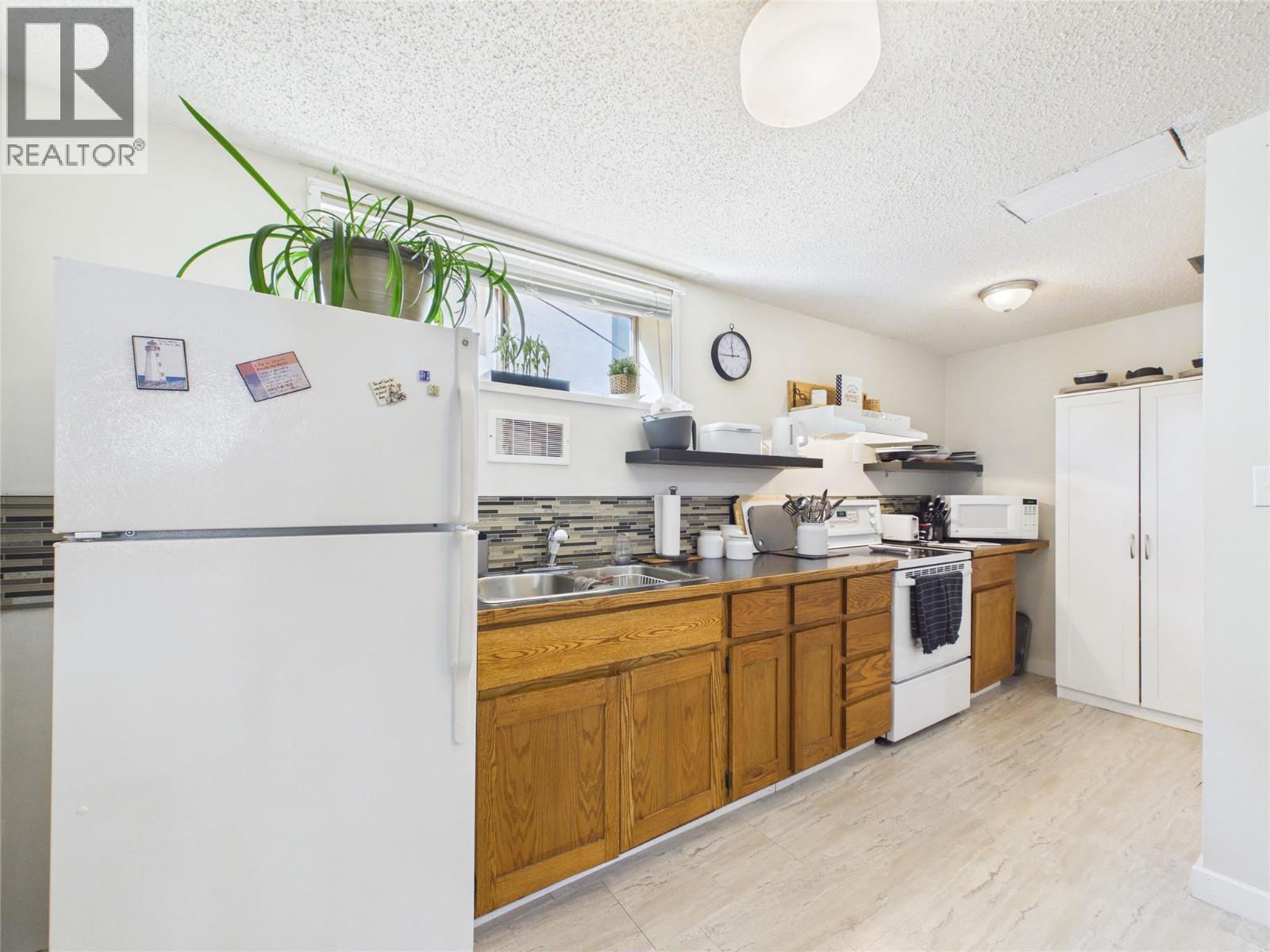 419 Lindsay Street, Kimberley, British Columbia V1A 1L7 - Photo 30 - 10378956