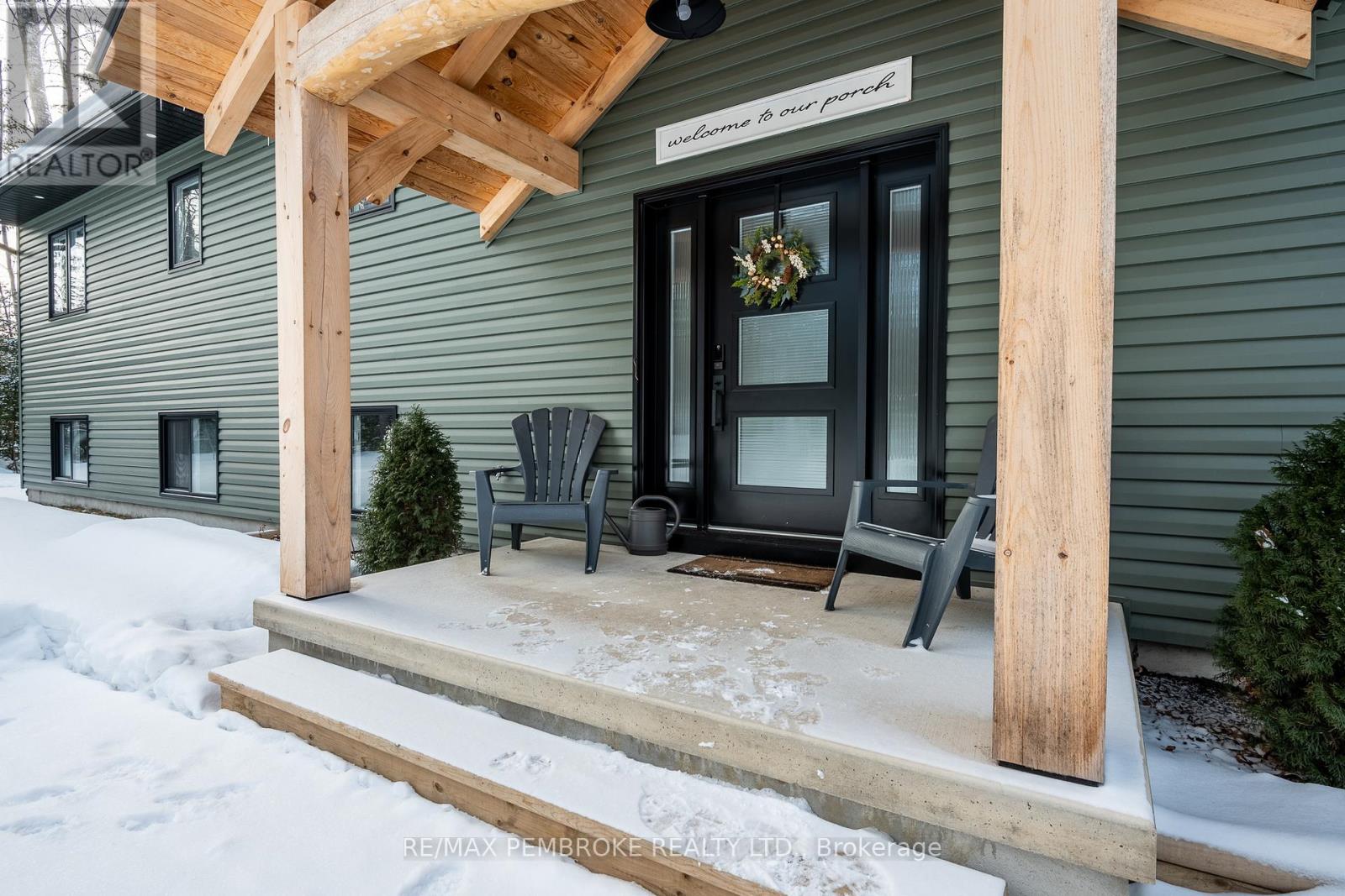 13 Rantz Road, Petawawa, Ontario  K8H 2W8 - Photo 10 - X12878002