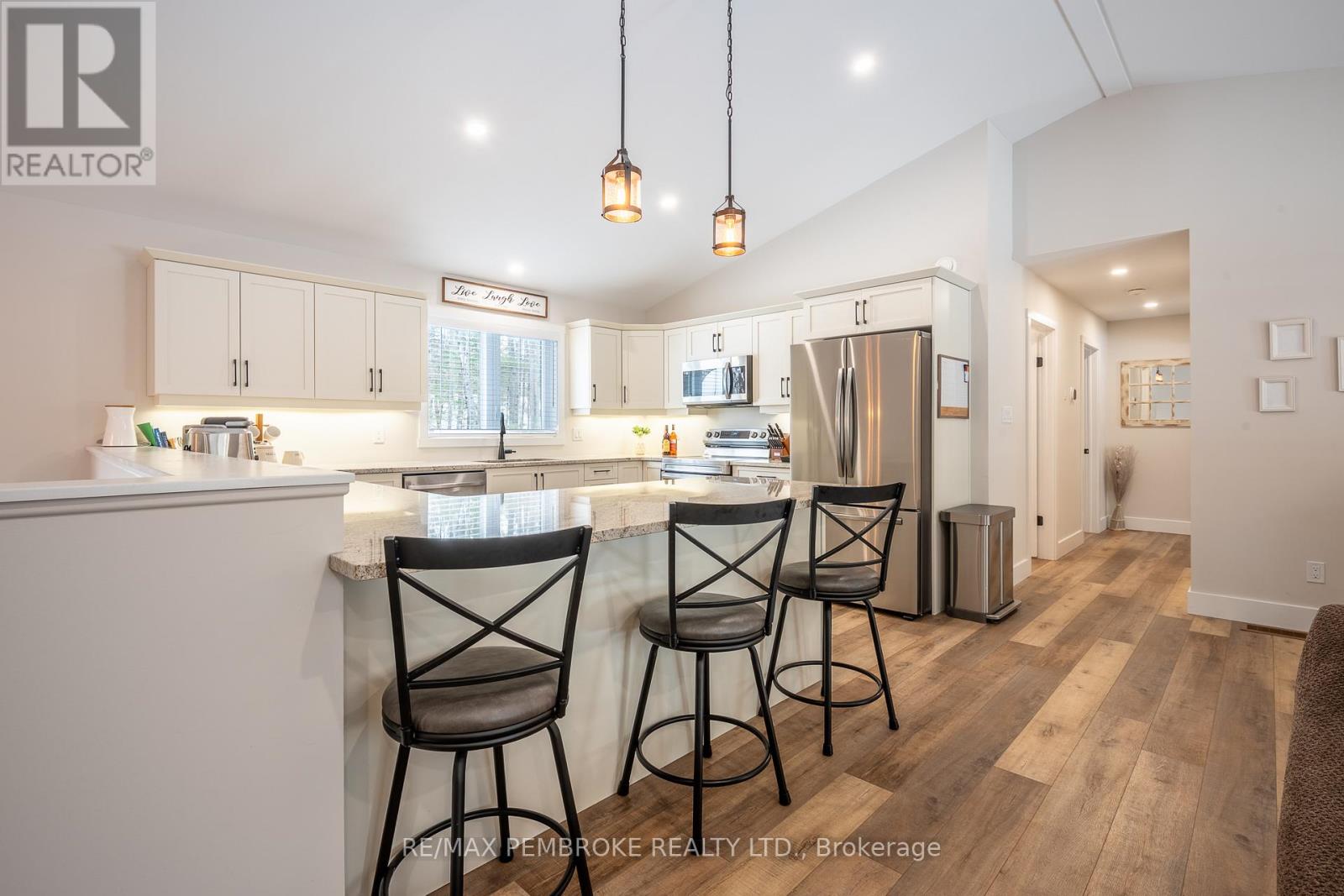 13 Rantz Road, Petawawa, Ontario  K8H 2W8 - Photo 22 - X12878002