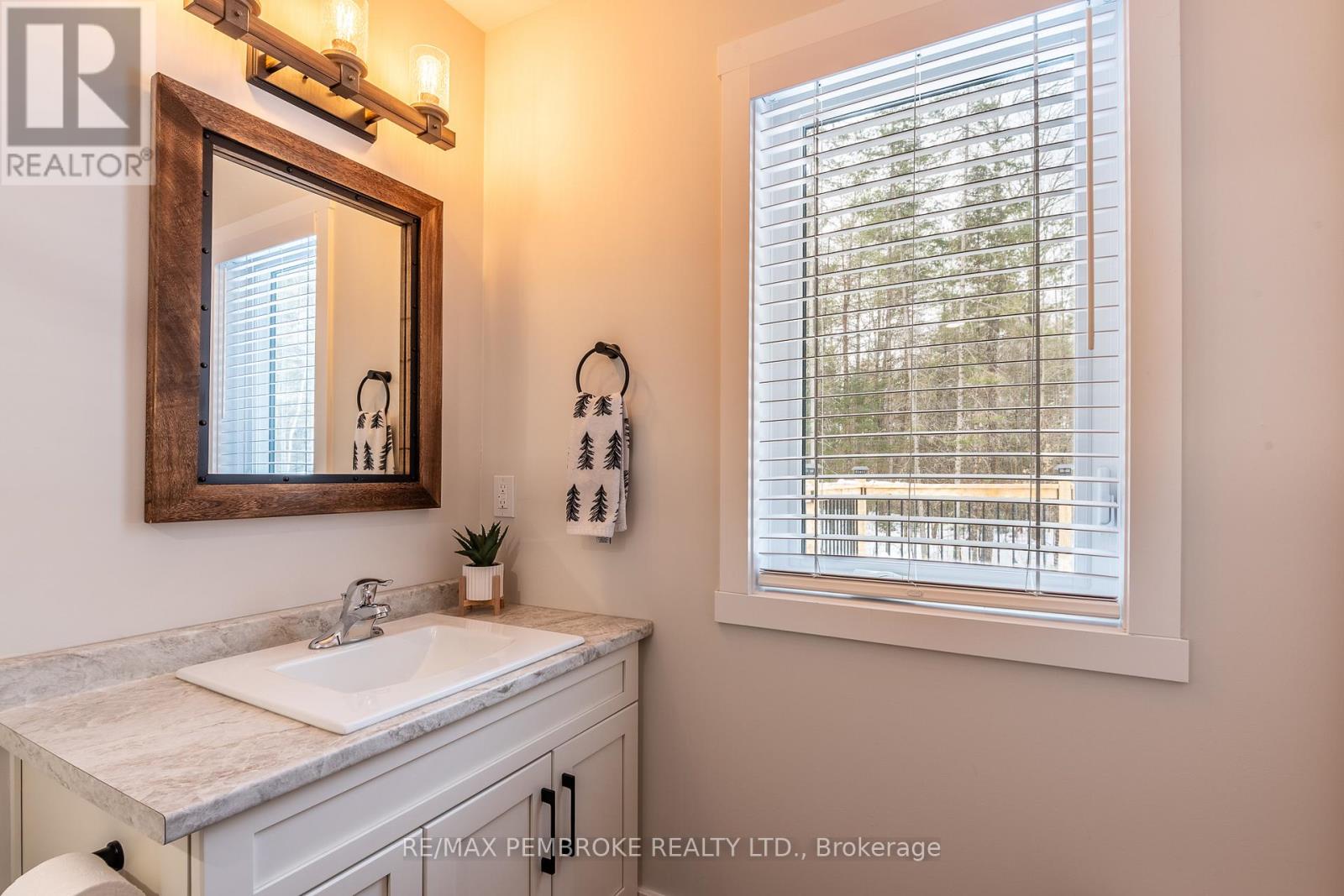 13 Rantz Road, Petawawa, Ontario  K8H 2W8 - Photo 29 - X12878002