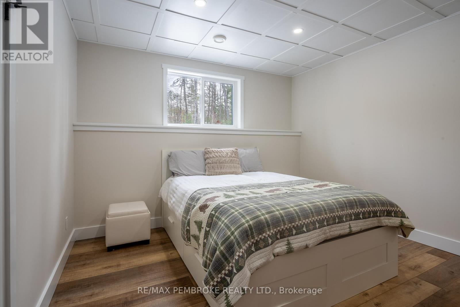 13 Rantz Road, Petawawa, Ontario  K8H 2W8 - Photo 38 - X12878002