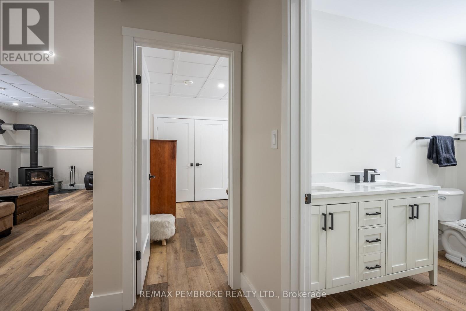 13 Rantz Road, Petawawa, Ontario  K8H 2W8 - Photo 42 - X12878002