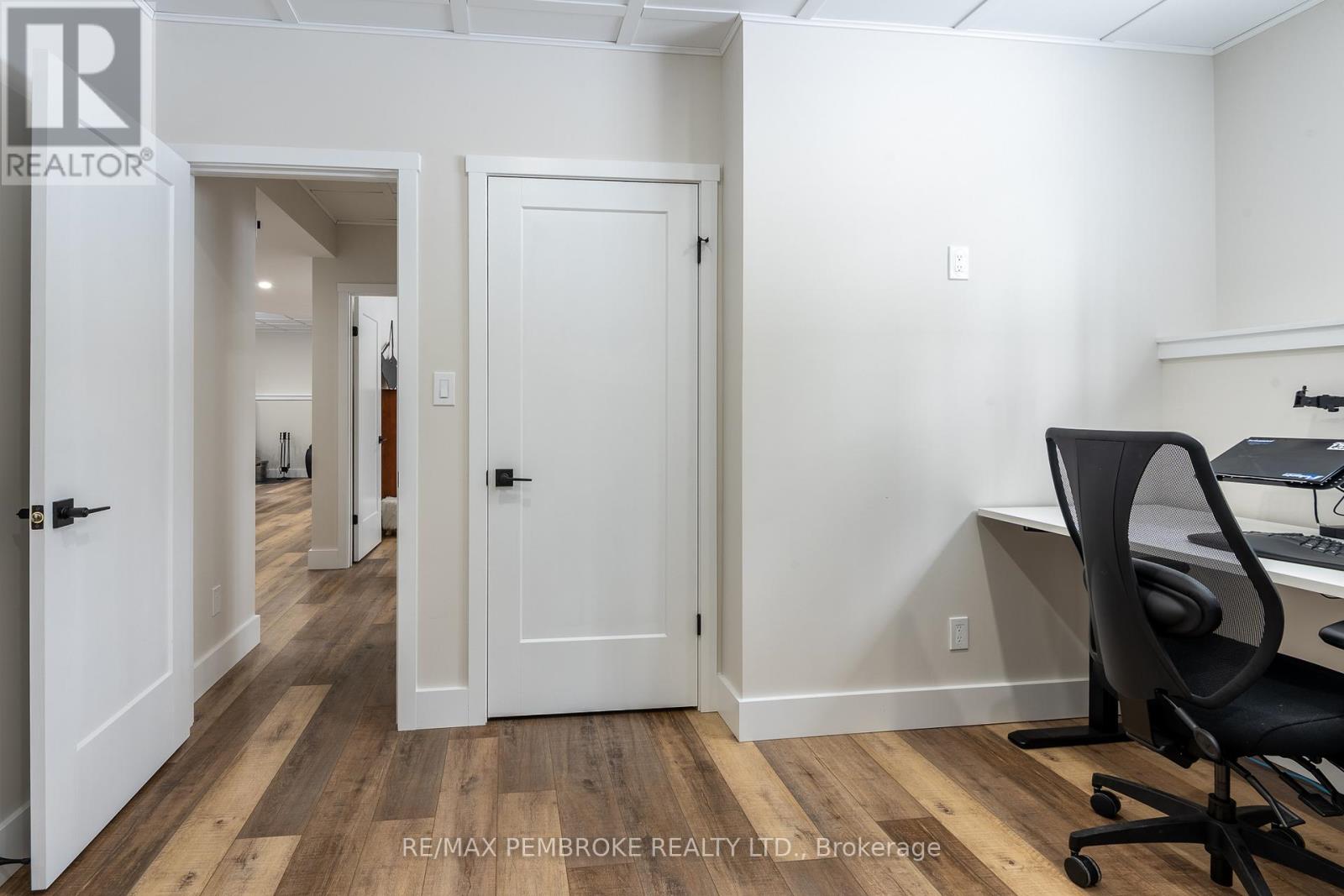 13 Rantz Road, Petawawa, Ontario  K8H 2W8 - Photo 44 - X12878002