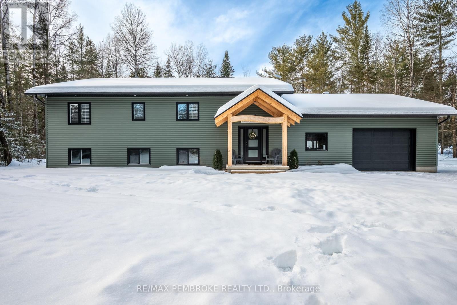 13 Rantz Road, Petawawa, Ontario  K8H 2W8 - Photo 9 - X12878002