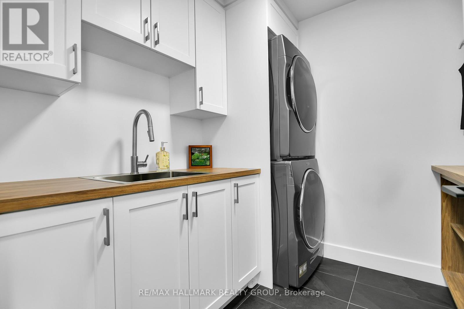 2167 Rice Avenue, Ottawa, Ontario  K2A 0C5 - Photo 30 - X12877934