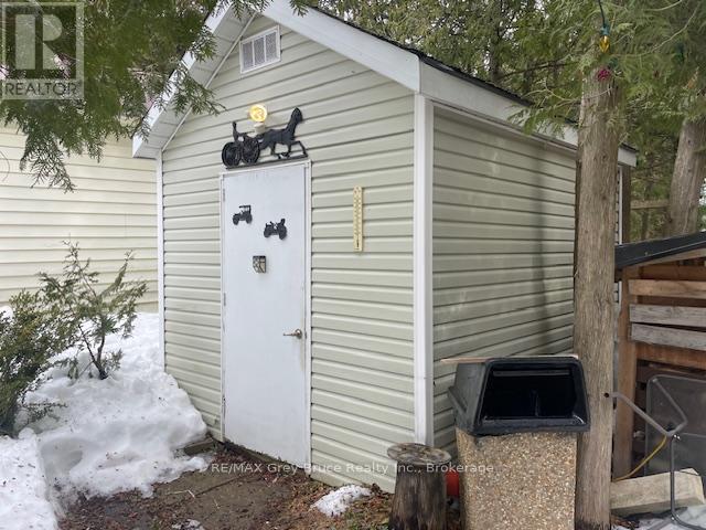 807 3rd Avenue S, South Bruce Peninsula, Ontario  N0H 2G0 - Photo 18 - X12874870