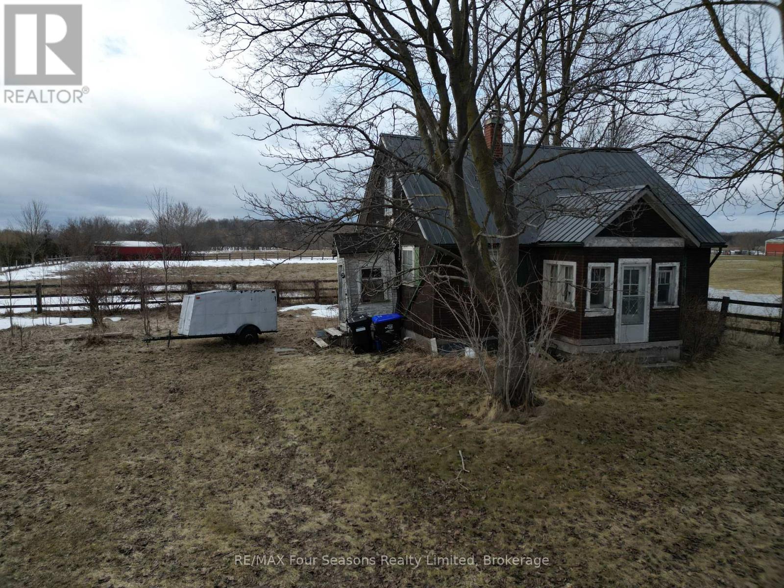 6677 26 Highway, Clearview, Ontario  L0M 1S0 - Photo 13 - S12876970