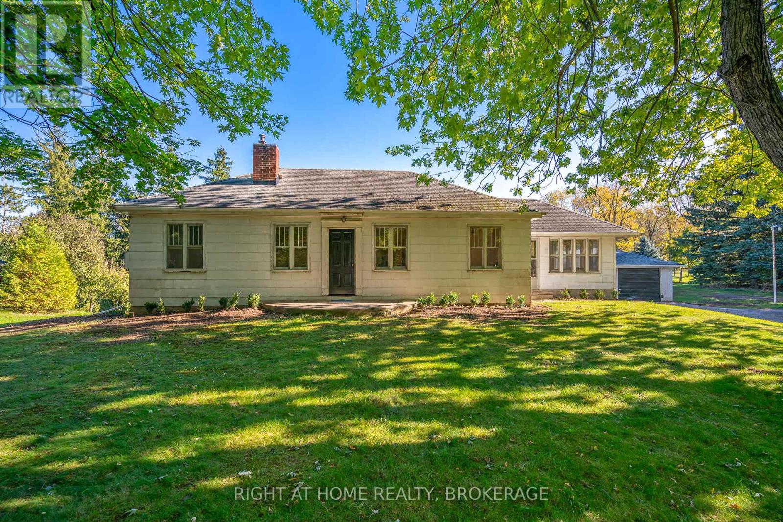 1353 Mcnab Road, Niagara-On-The-Lake, Ontario  L0S 1J0 - Photo 1 - X12877956