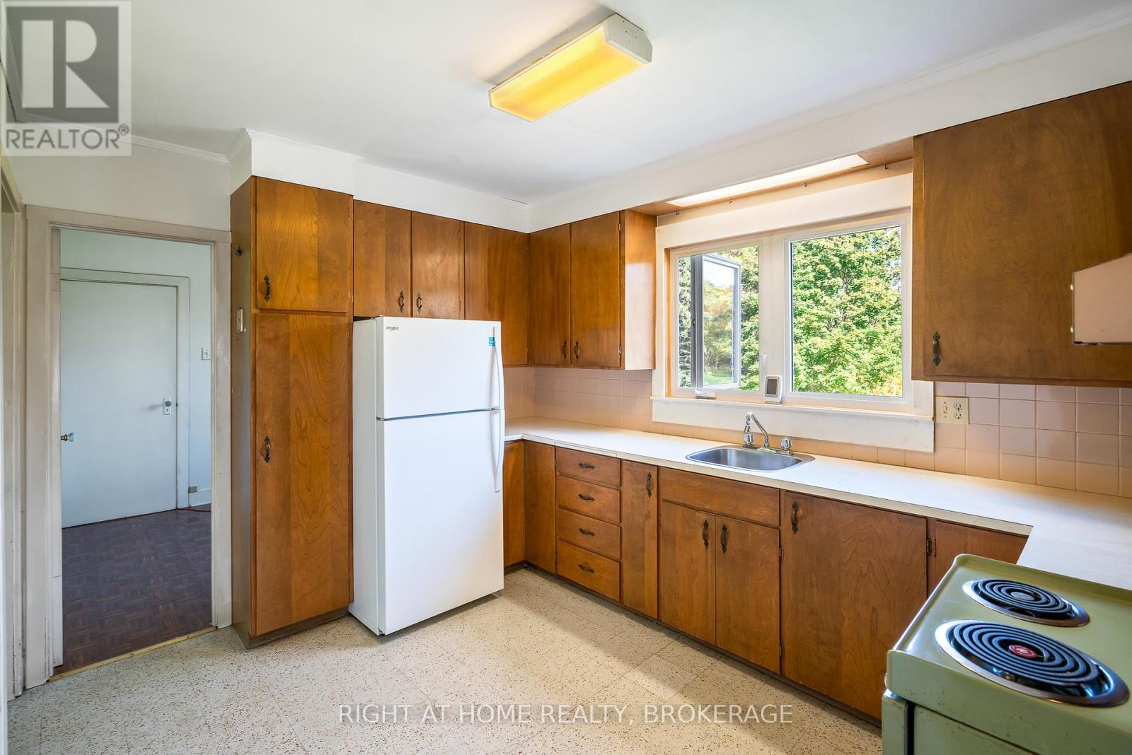 1353 Mcnab Road, Niagara-On-The-Lake, Ontario  L0S 1J0 - Photo 23 - X12877956