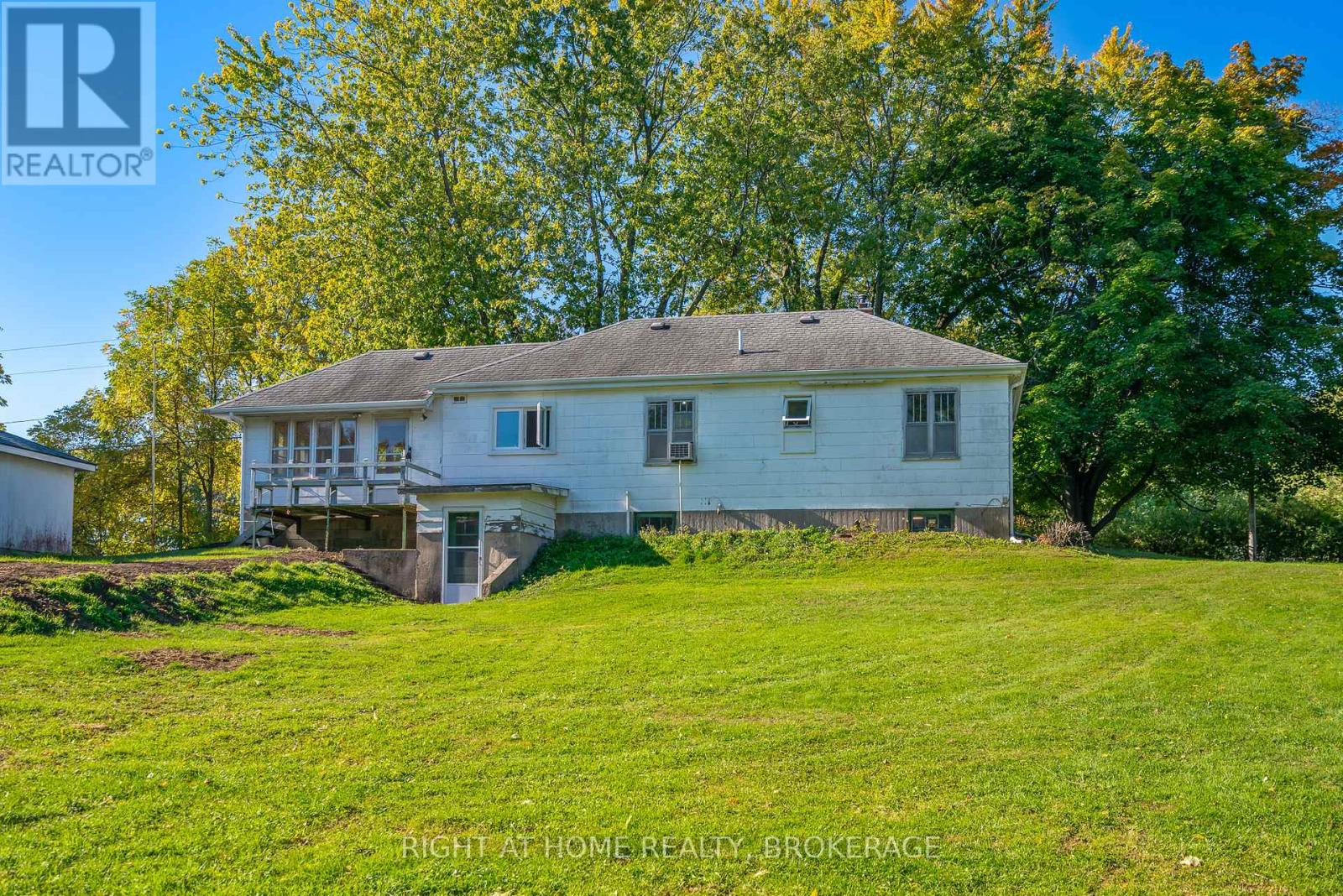 1353 Mcnab Road, Niagara-On-The-Lake, Ontario  L0S 1J0 - Photo 6 - X12877956