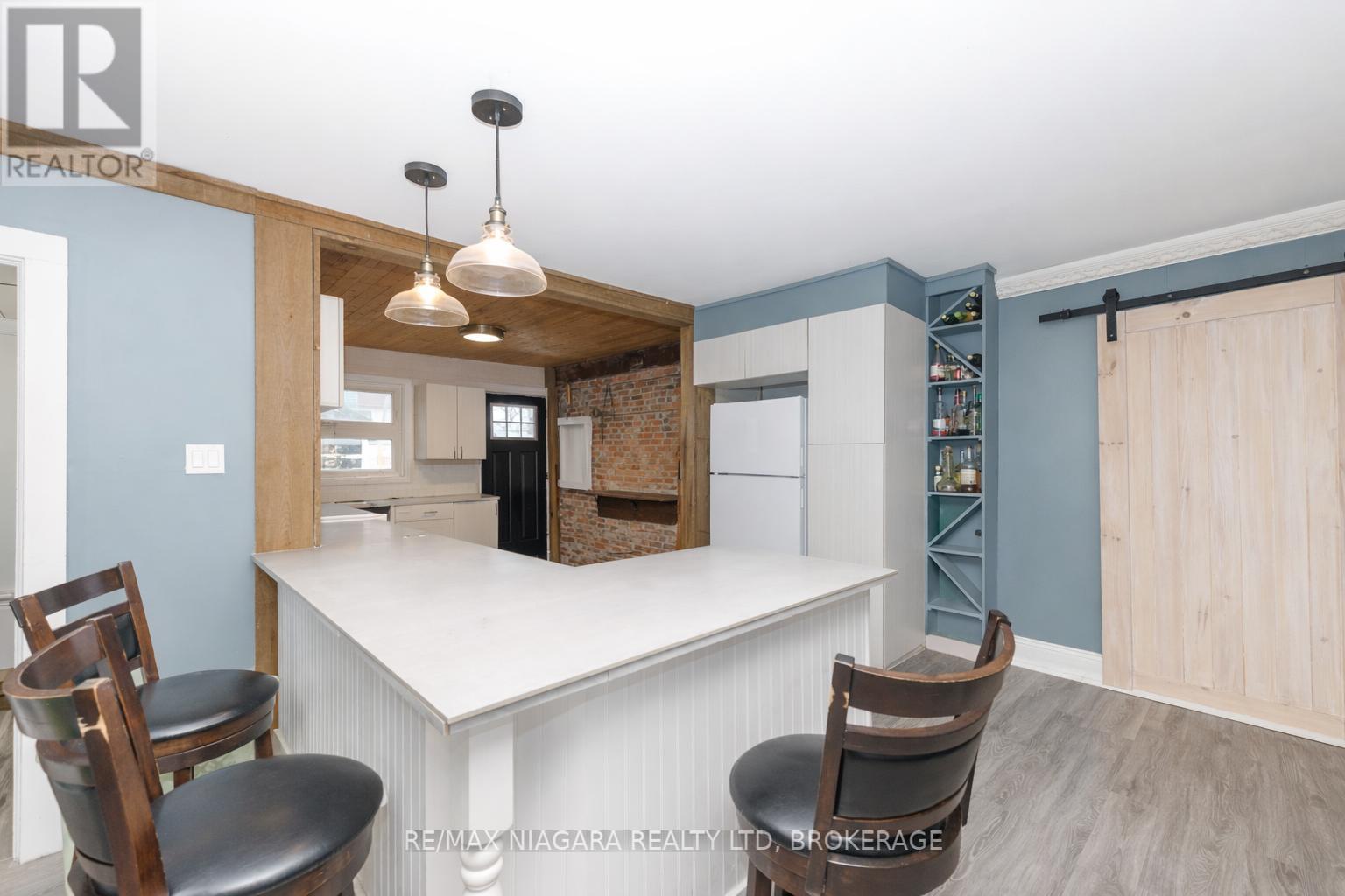 406 Ridge Road N, Fort Erie, Ontario  L0S 1N0 - Photo 7 - X12877968