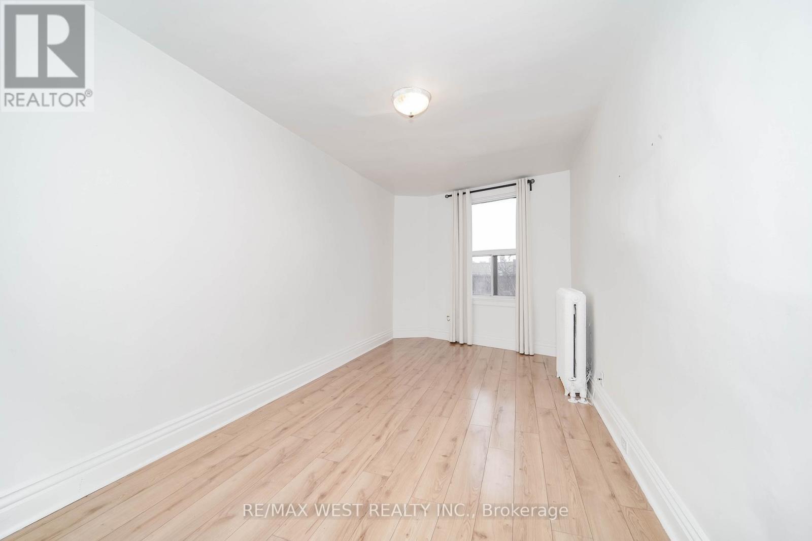 684 College Street, Toronto, Ontario  M6G 1C1 - Photo 9 - C12877894