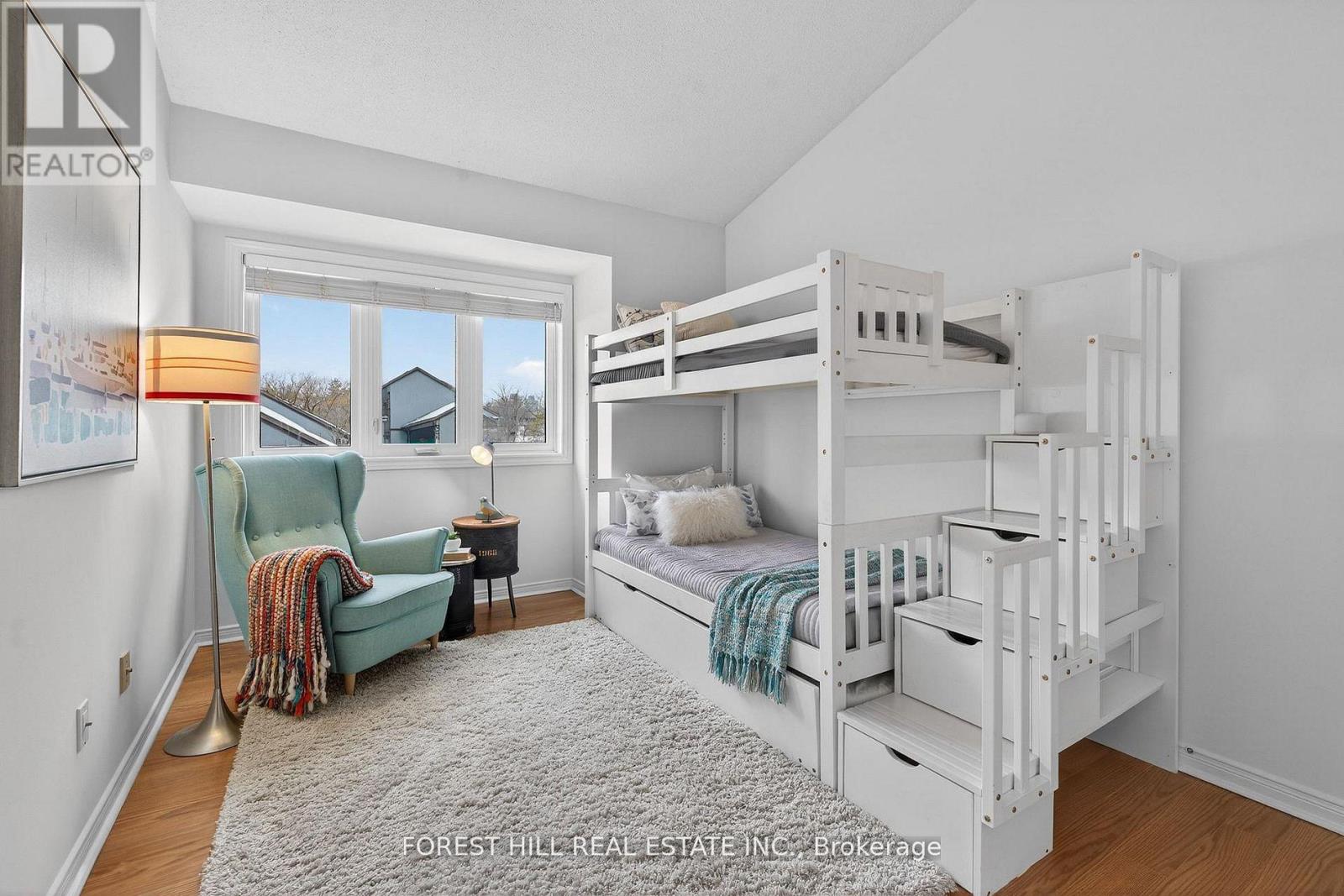 37 Rainbow Creek Way, Toronto, Ontario  M2K 2T9 - Photo 20 - C12877992