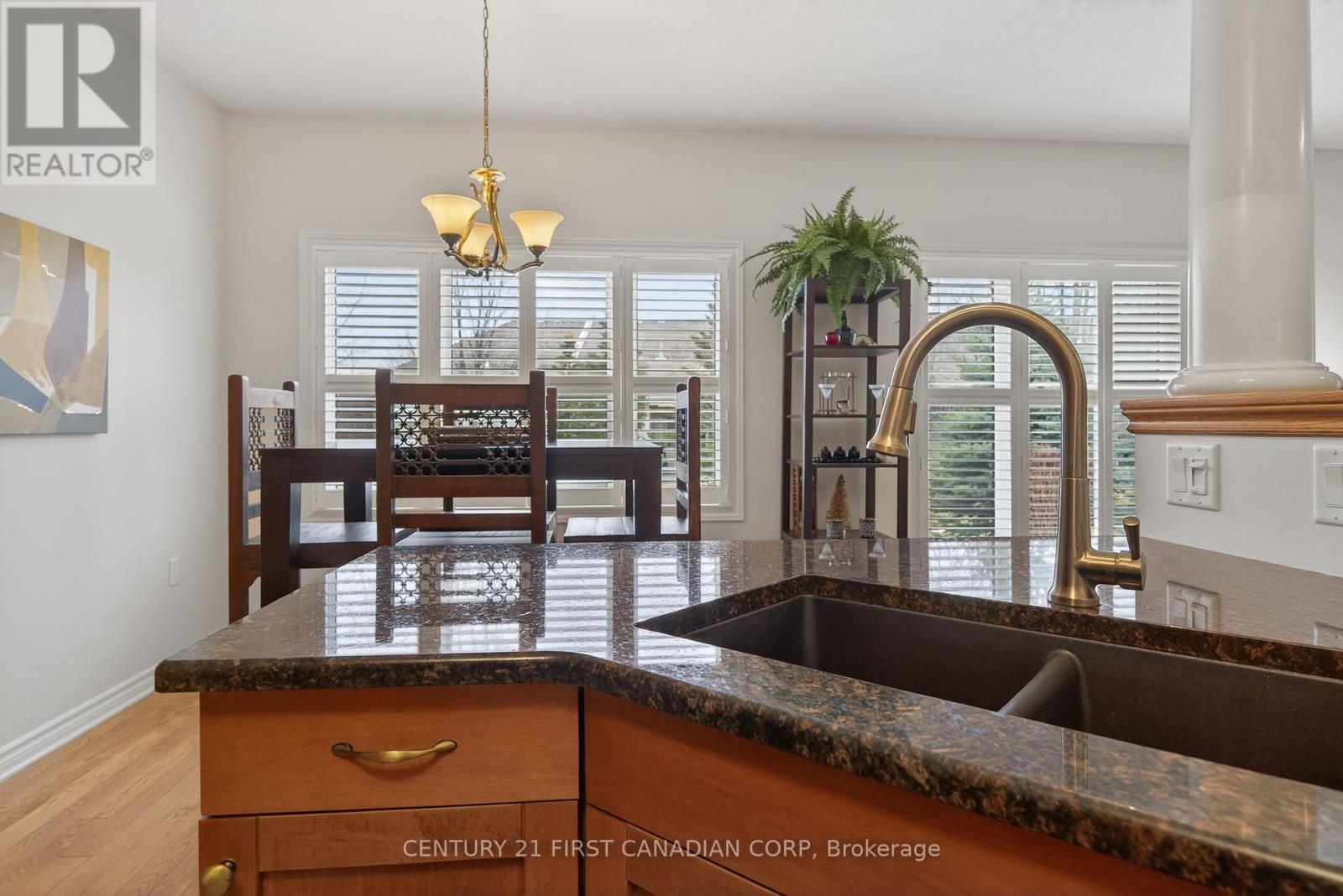 2495 Marlene Stewart Street, London South, Ontario  N6K 5R3 - Photo 13 - X12666166