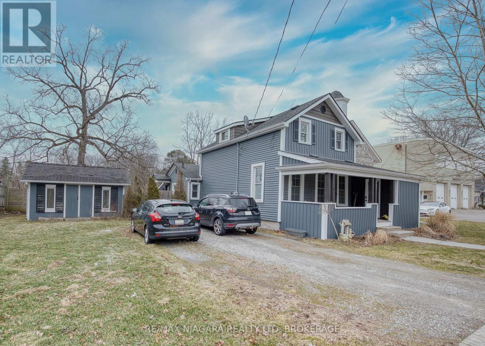 406 Ridge Road N, Fort Erie, Ontario  L0S 1N0 - Photo 1 - X12877968