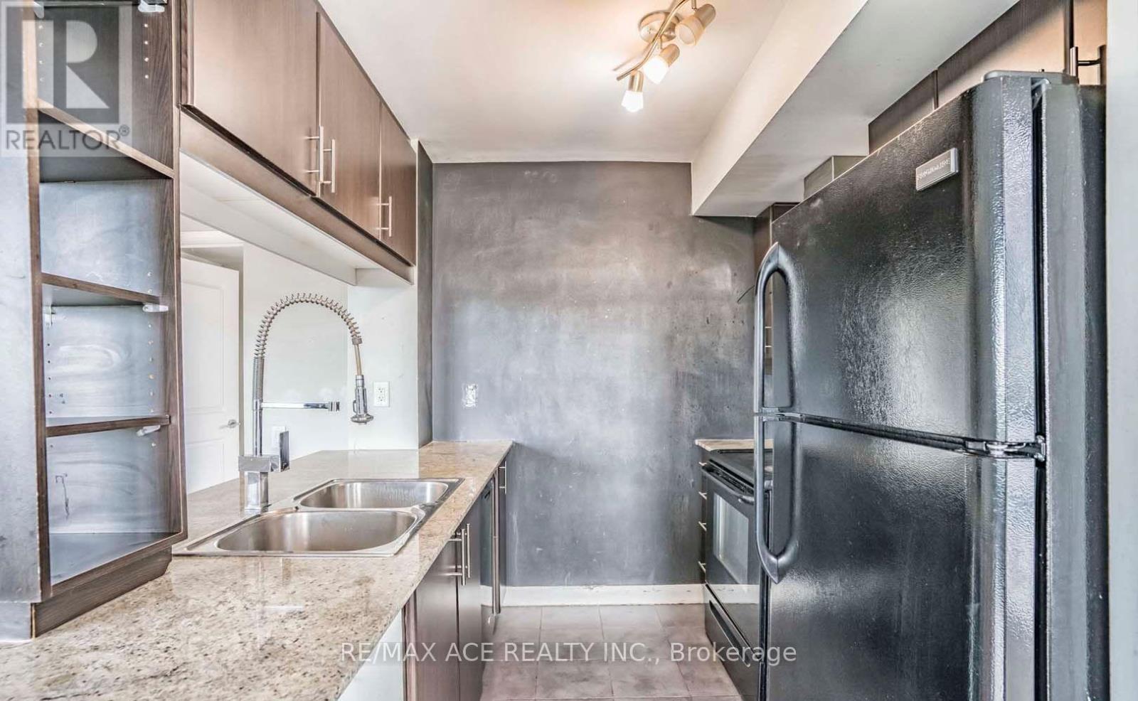 1202 - 25 Town Centre Court, Toronto (Bendale), Ontario  M1P 0B4 - Photo 10 - E12877912