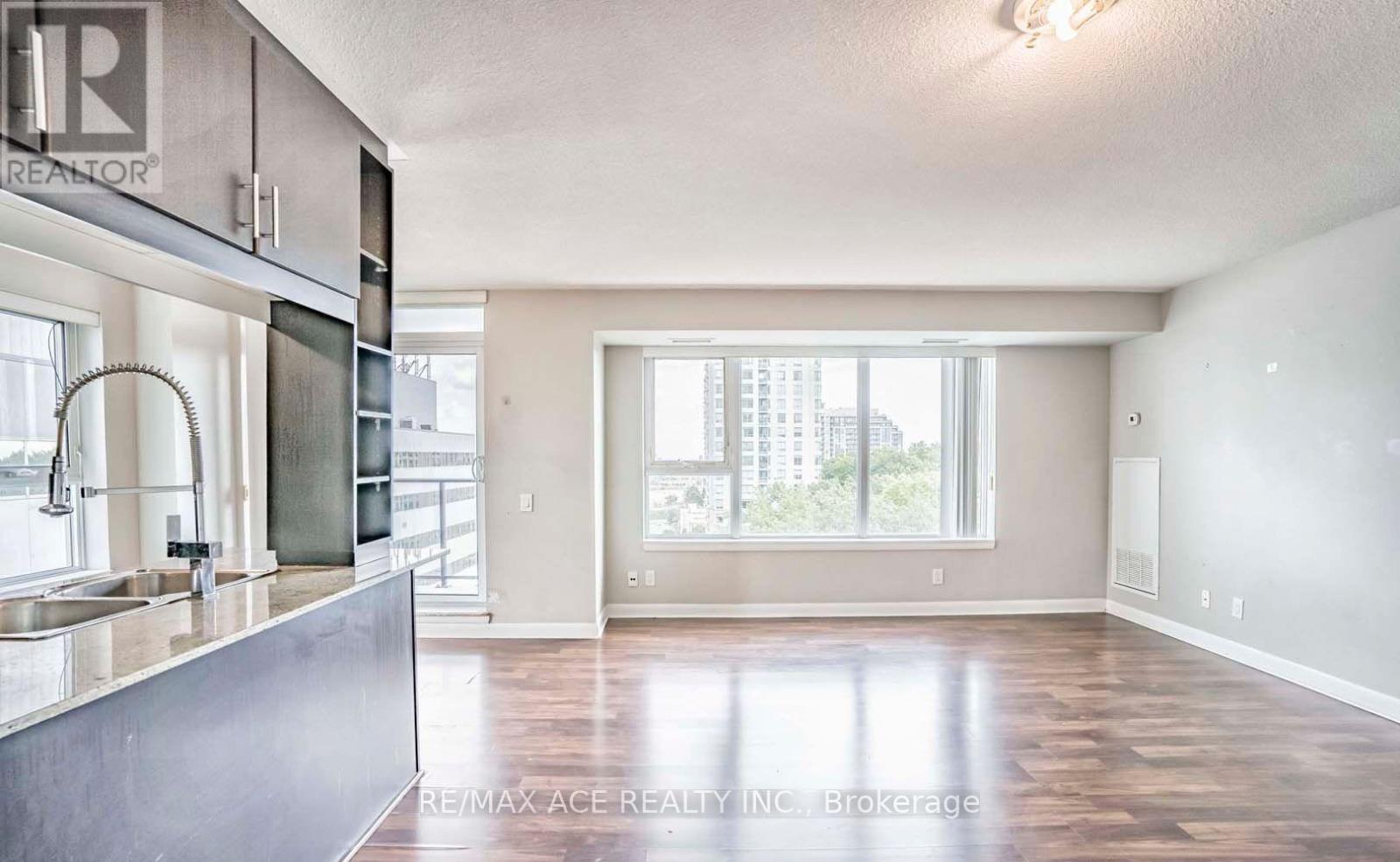 1202 - 25 Town Centre Court, Toronto (Bendale), Ontario  M1P 0B4 - Photo 8 - E12877912