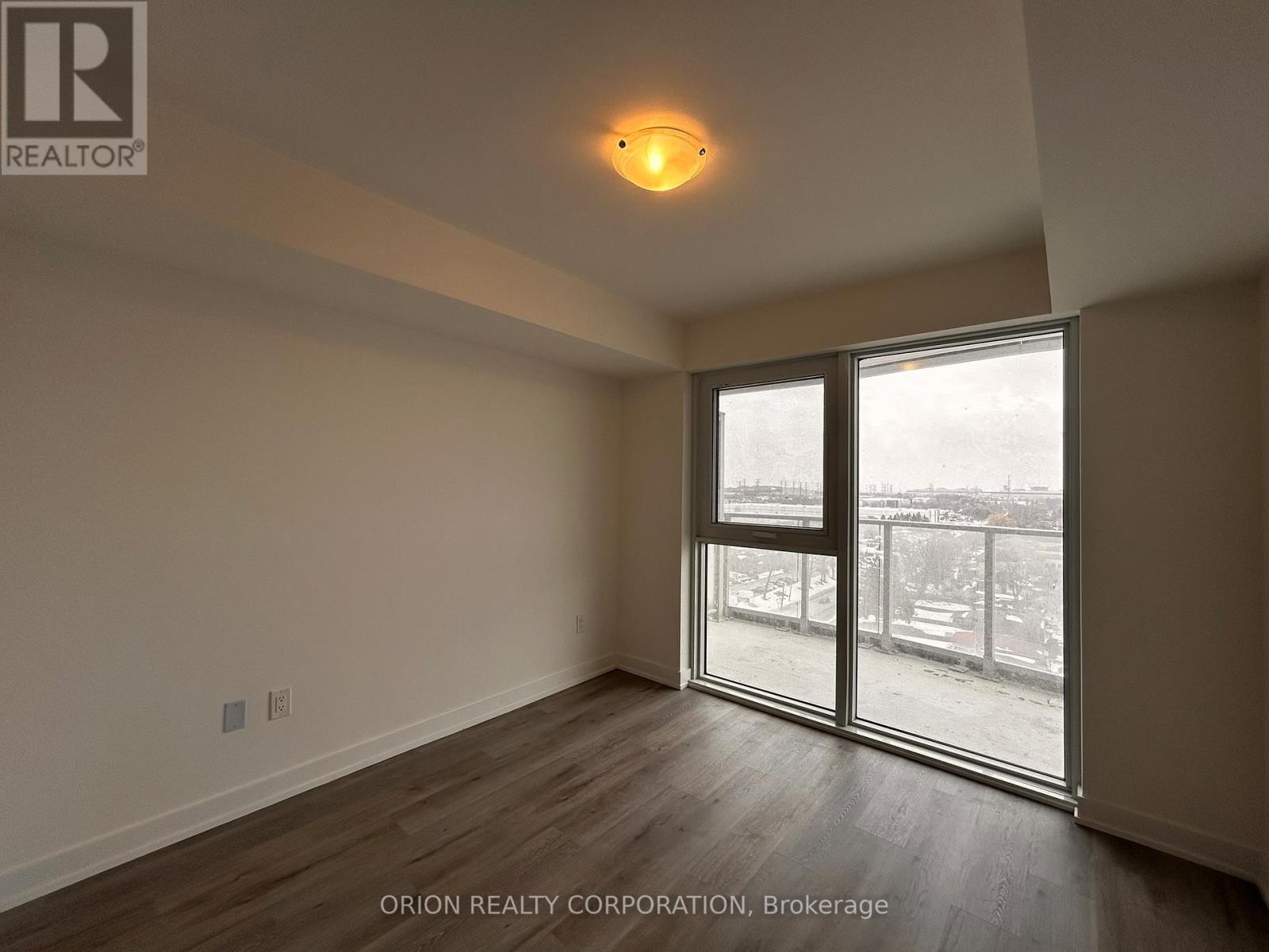 1006 - 1010 Sandy Beach Road, Pickering, Ontario  L1W 0C7 - Photo 10 - E12877982