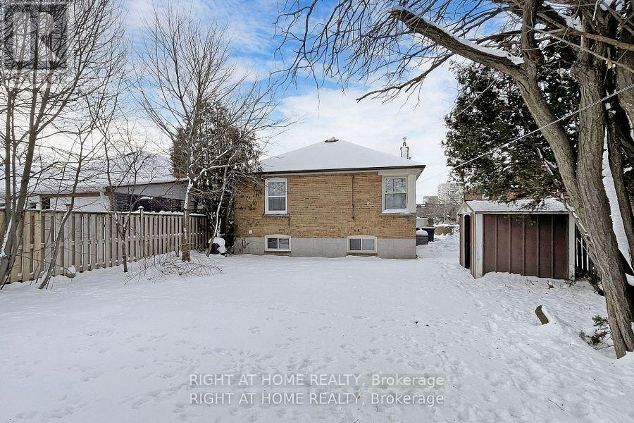 Bsmt - 7 Rothwell Road, Toronto (Wexford-Maryvale), Ontario  M1R 4K6 - Photo 12 - E12877988