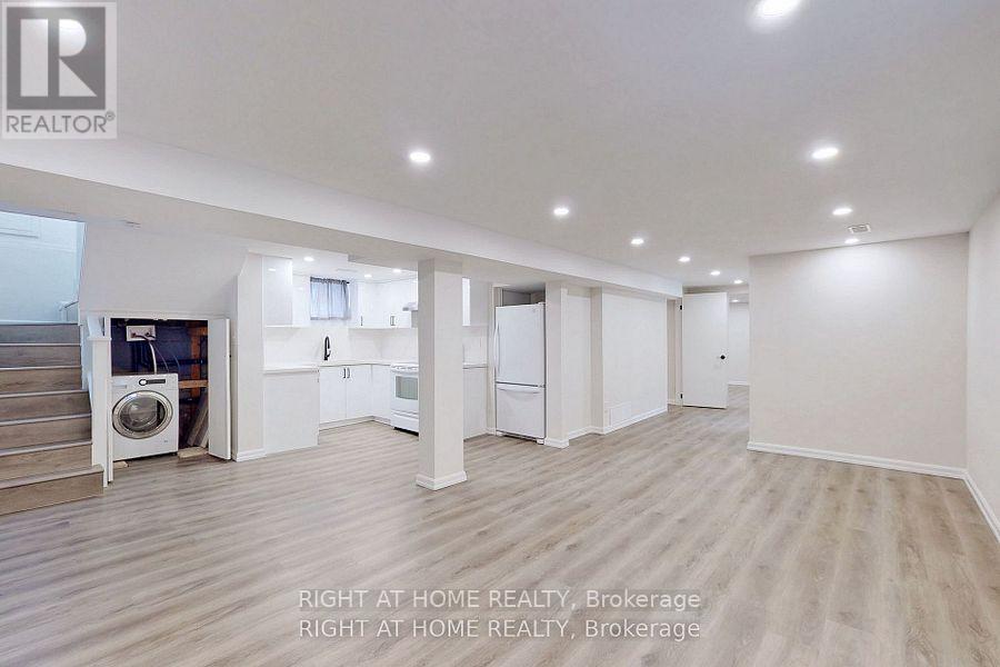 Bsmt - 7 Rothwell Road, Toronto (Wexford-Maryvale), Ontario  M1R 4K6 - Photo 4 - E12877988