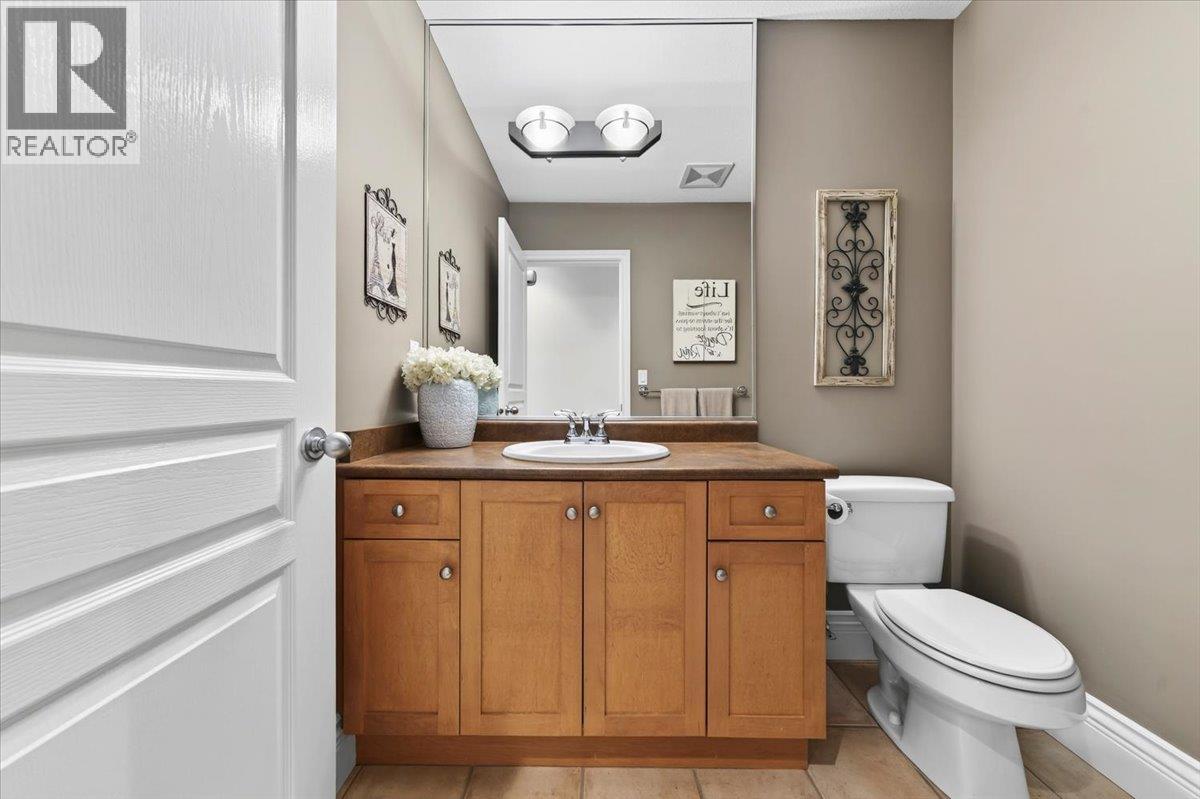 24033 106th Avenue, Maple Ridge, British Columbia  V2W 2B1 - Photo 16 - R3099088