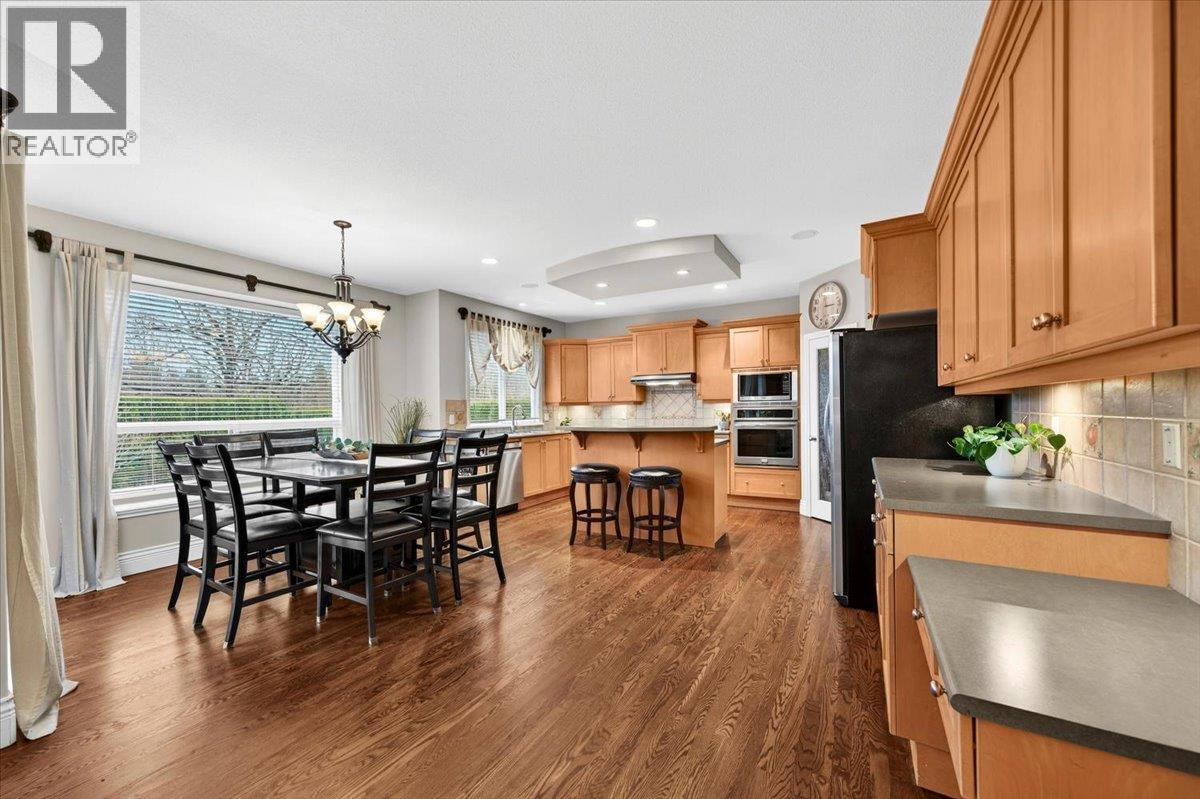 24033 106th Avenue, Maple Ridge, British Columbia  V2W 2B1 - Photo 8 - R3099088