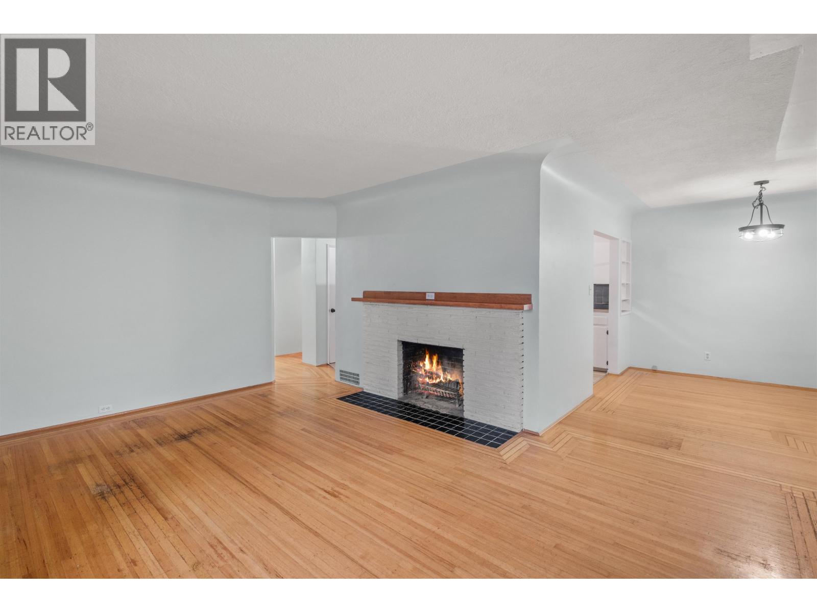 2525 Western Avenue, North Vancouver, British Columbia  V7N 3L2 - Photo 3 - R3099303