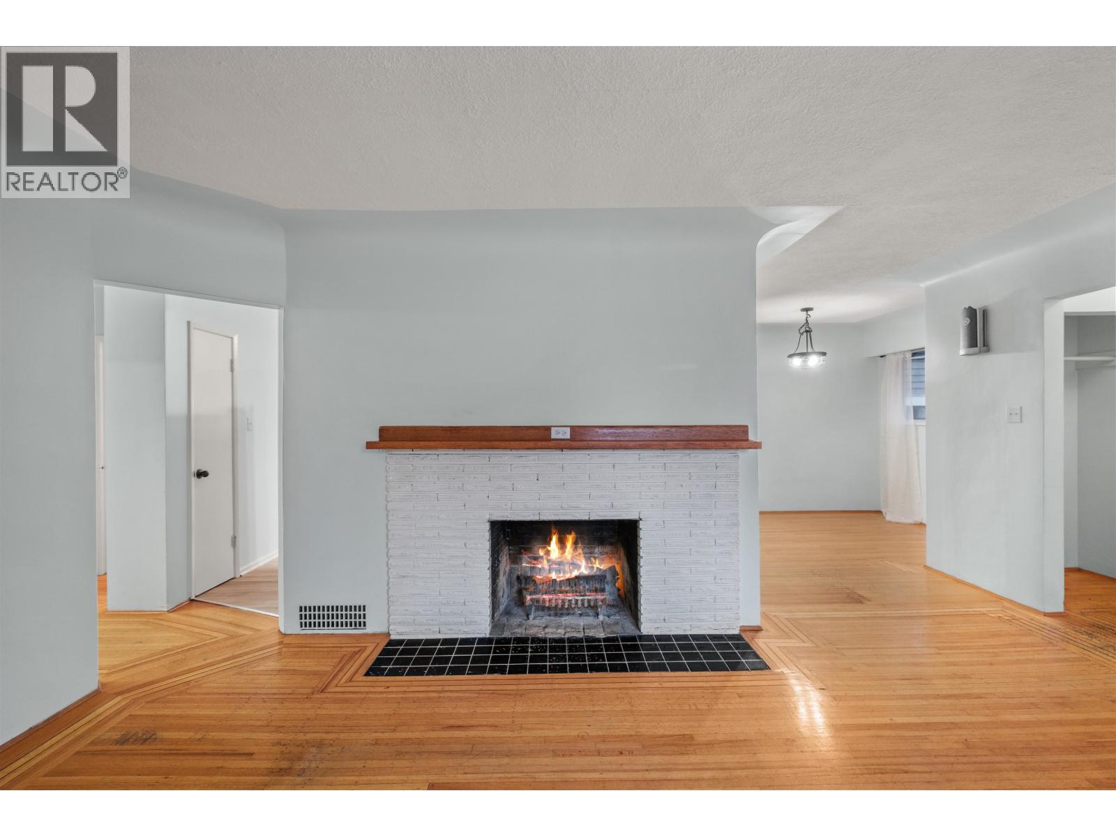 2525 Western Avenue, North Vancouver, British Columbia  V7N 3L2 - Photo 4 - R3099303