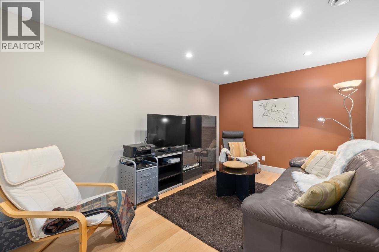 4902 Venables Street, Burnaby, British Columbia  V5B 1X7 - Photo 28 - R3099329