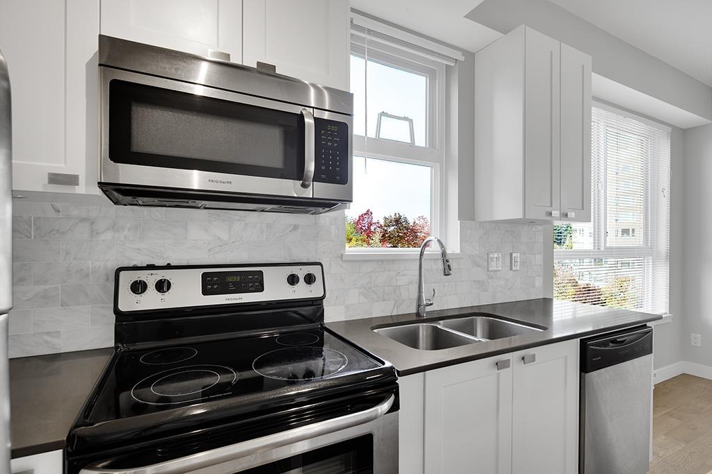 504 3080 Gladwin Road, Abbotsford, British Columbia  V2T 0G3 - Photo 5 - R3099318