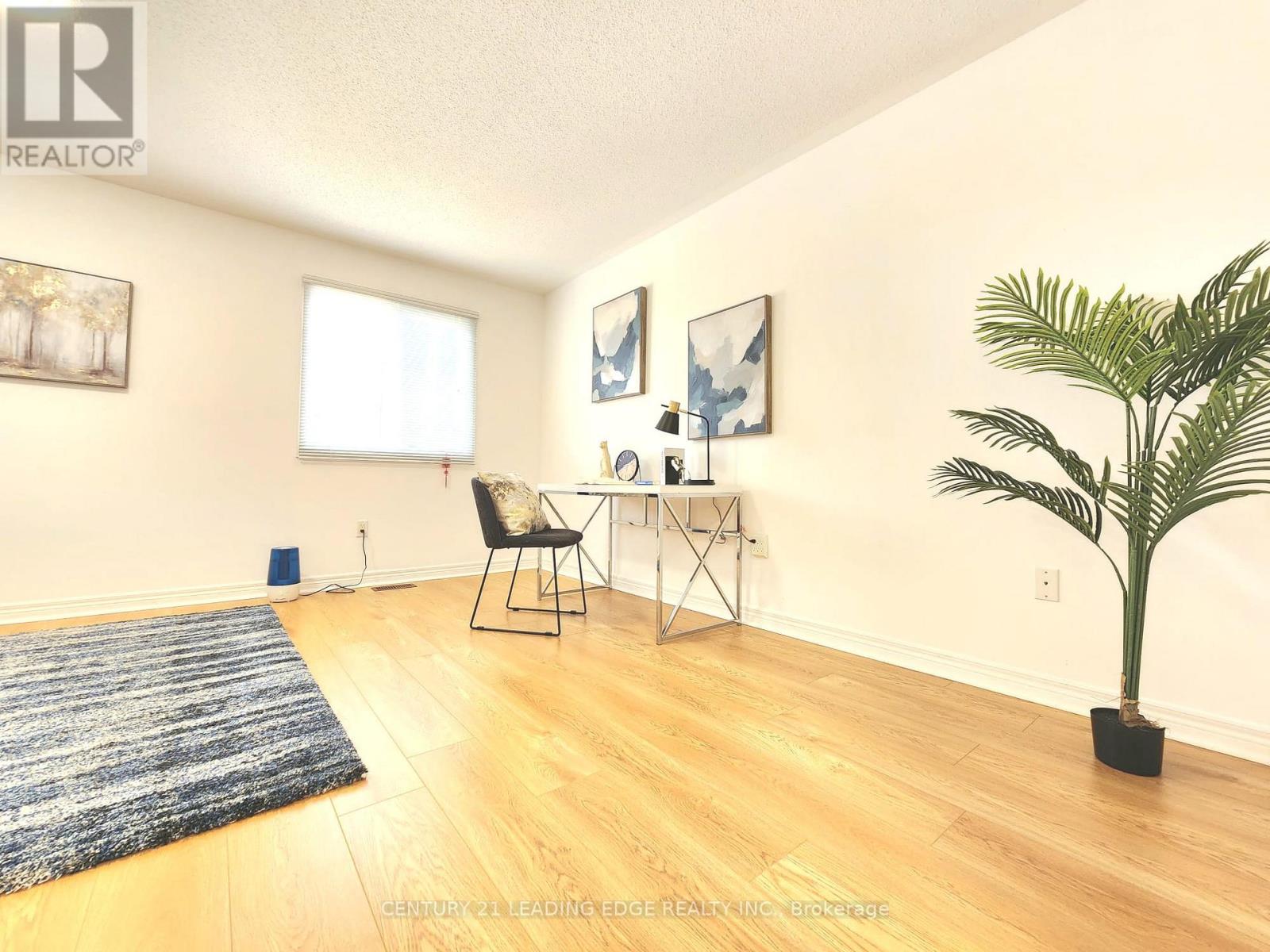 93 Treasure Hill Road, Vaughan, Ontario  L6A 0A6 - Photo 13 - N12877898