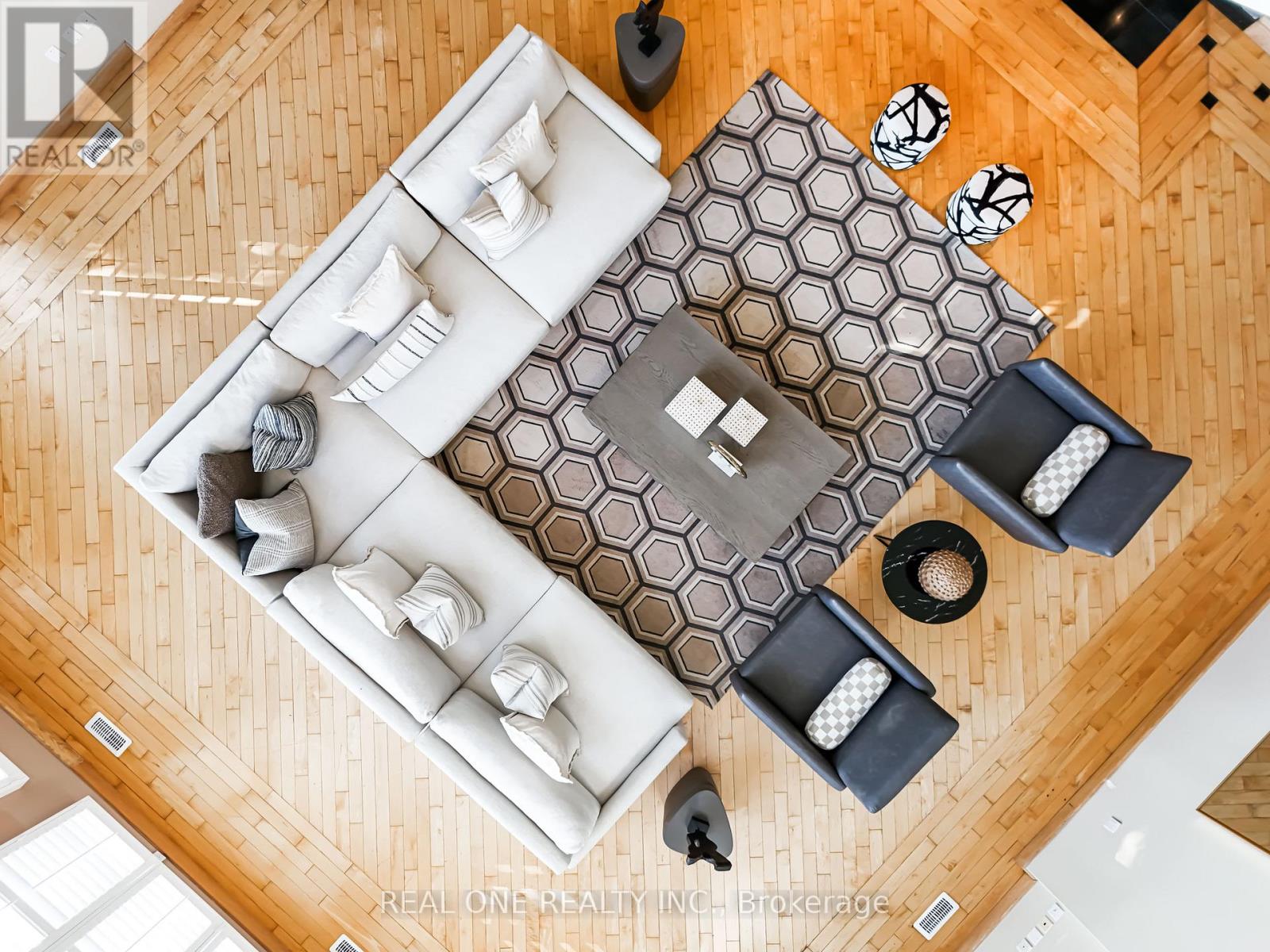 2477 Hornes Road, East Gwillimbury, Ontario  L0G 1R0 - Photo 19 - N12877908