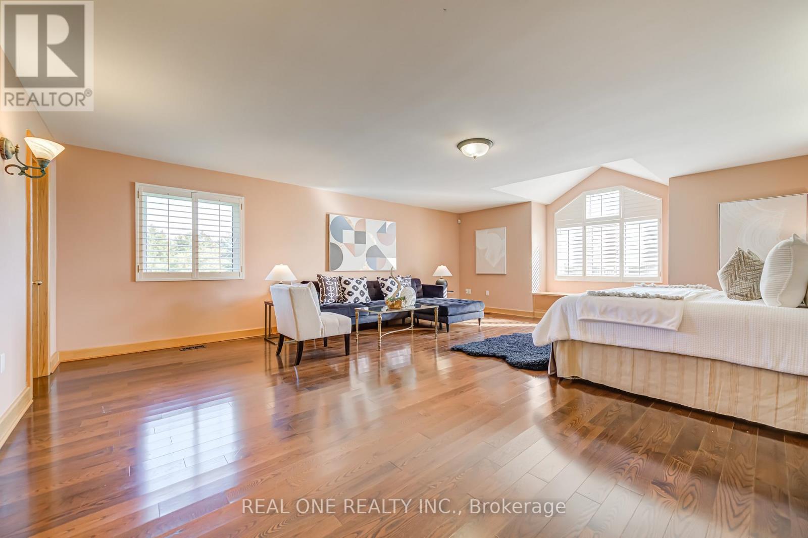 2477 Hornes Road, East Gwillimbury, Ontario  L0G 1R0 - Photo 35 - N12877908