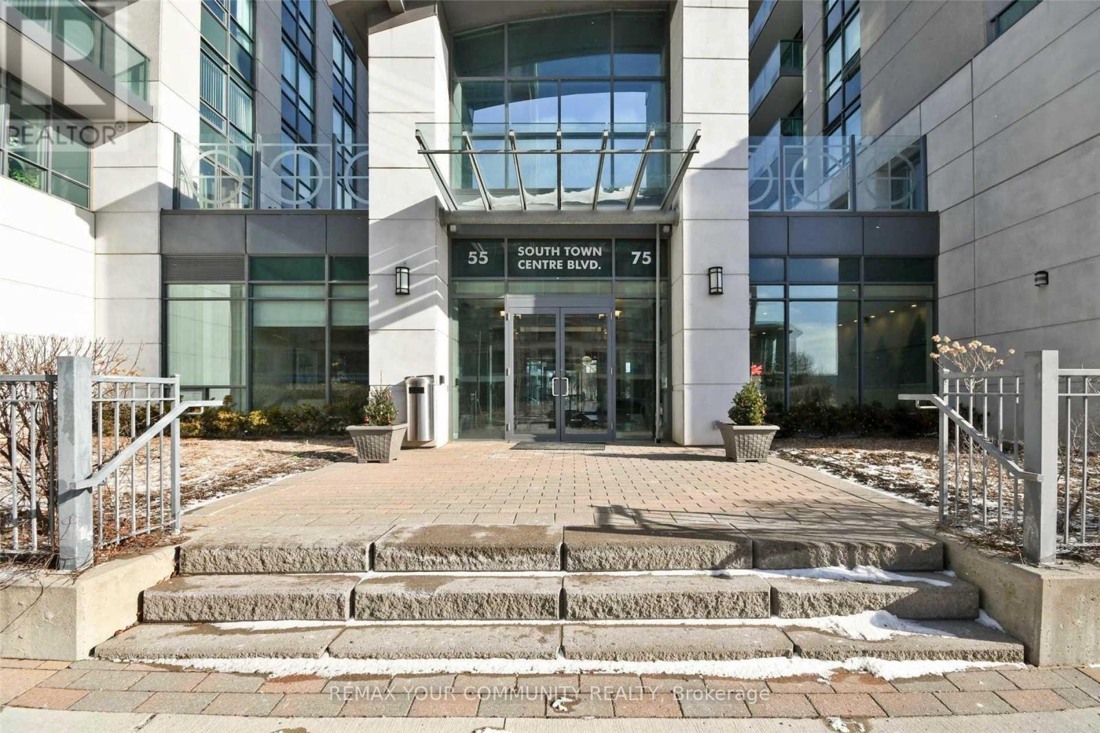 1009 - 75 South Town Centre Boulevard, Markham, Ontario  L6G 0B3 - Photo 2 - N12877920