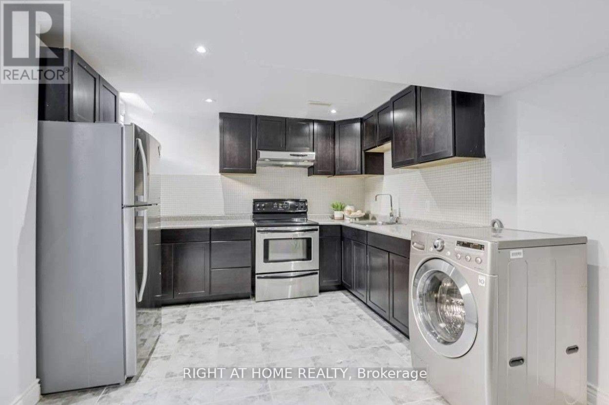 Basmt - 2 Township Avenue, Richmond Hill, Ontario  L4E 0J5 - Photo 5 - N12877924