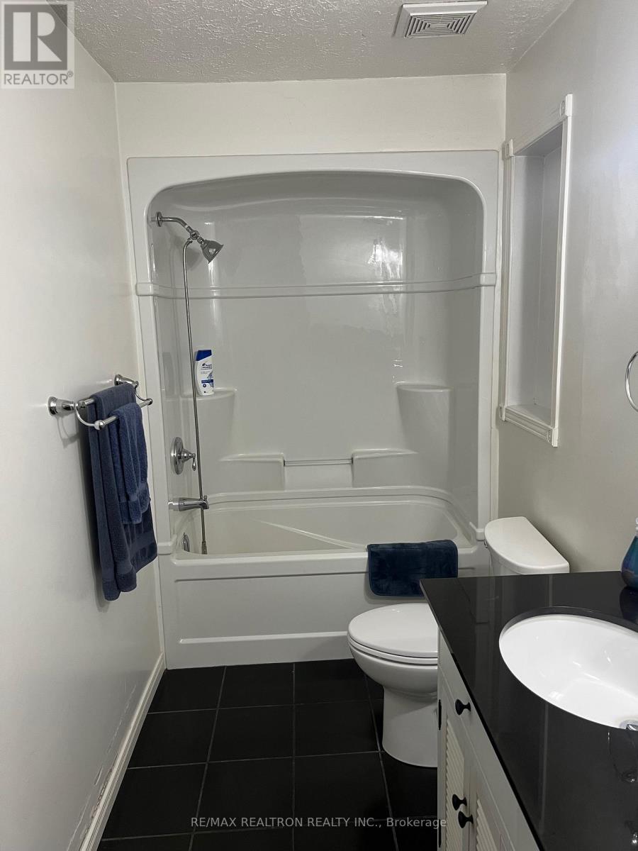 59 Forest Hill Drive, Adjala-Tosorontio, Ontario  L0M 1J0 - Photo 8 - N12877926