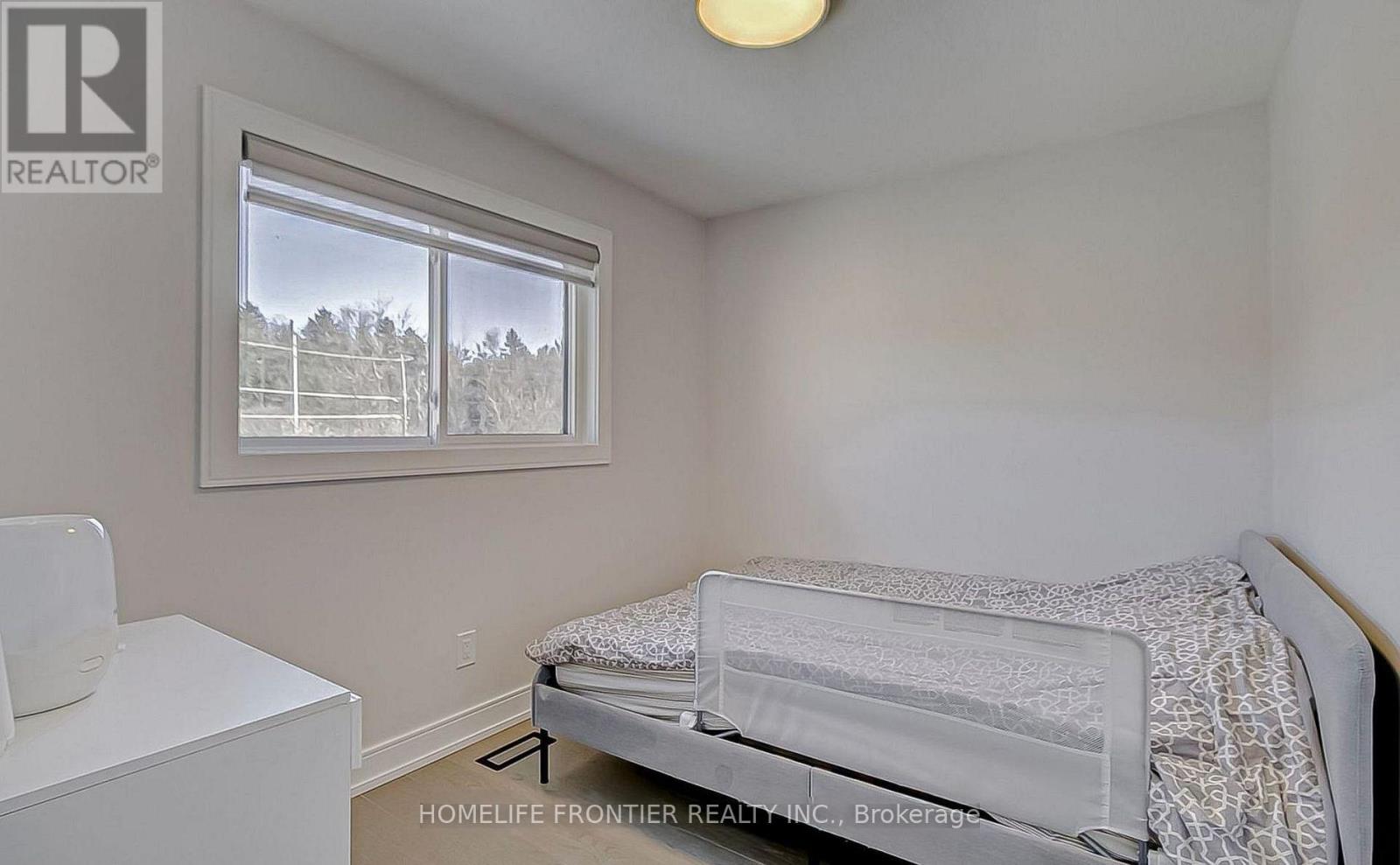 220 Olde Bayview Avenue, Richmond Hill, Ontario  L4E 3C7 - Photo 15 - N12877972