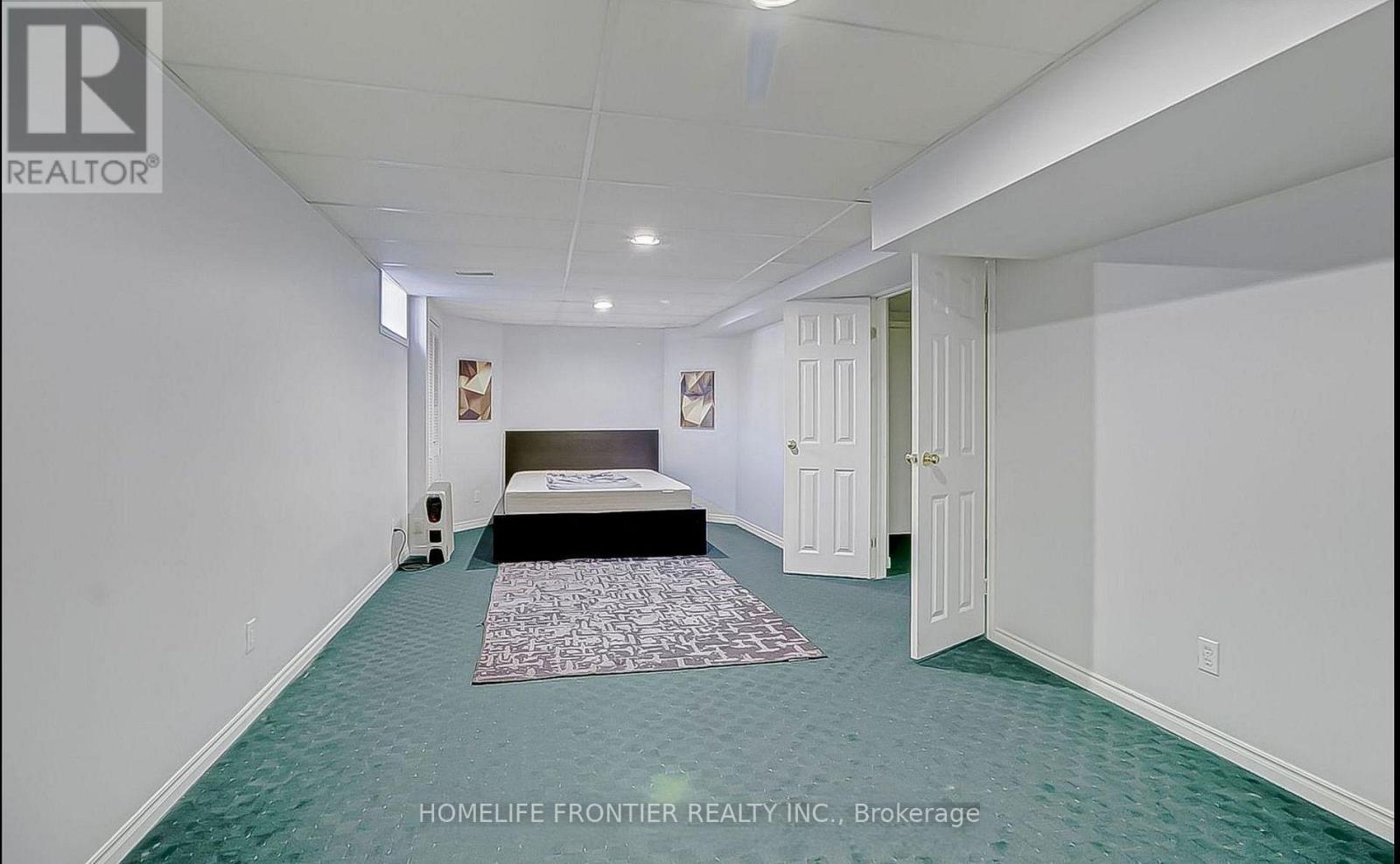 220 Olde Bayview Avenue, Richmond Hill, Ontario  L4E 3C7 - Photo 26 - N12877972