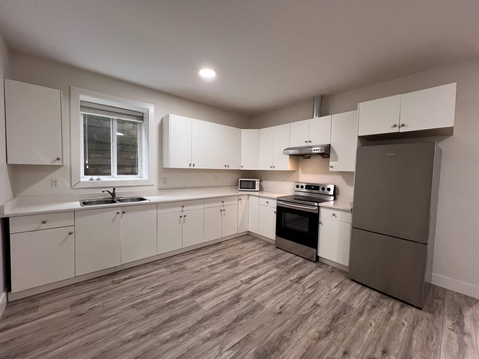 10462 127 Street, Surrey, British Columbia  V3V 5K2 - Photo 3 - R3099323