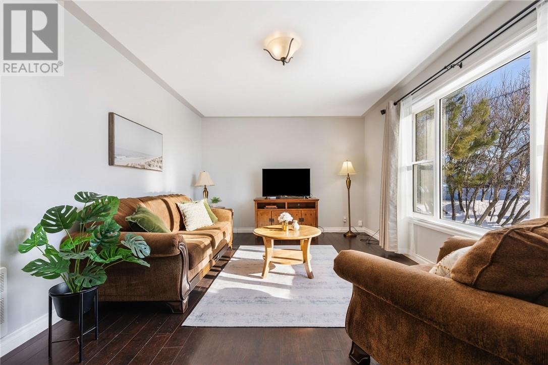 16 Vaughan Avenue, Capreol, Ontario  P0M 1H0 - Photo 5 - 2126788